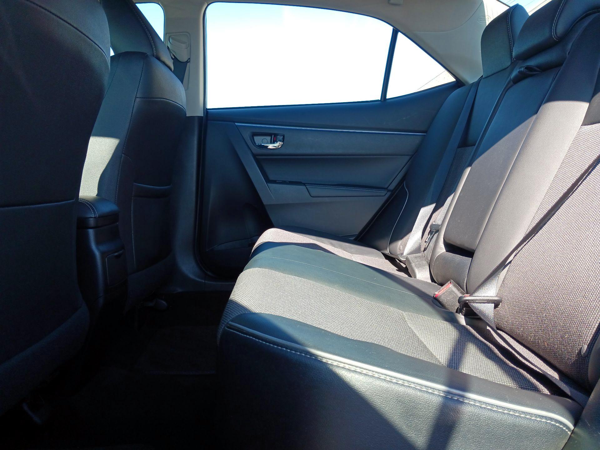 Thumbnail: 2016 Toyota Corolla - 17