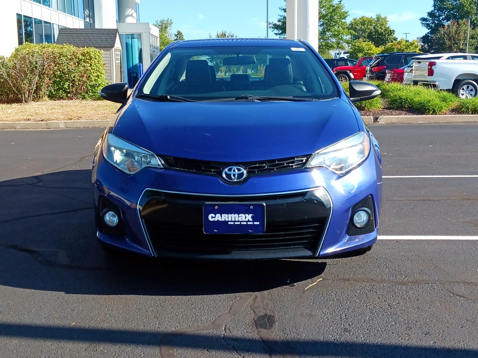 Thumbnail: 2016 Toyota Corolla - 2
