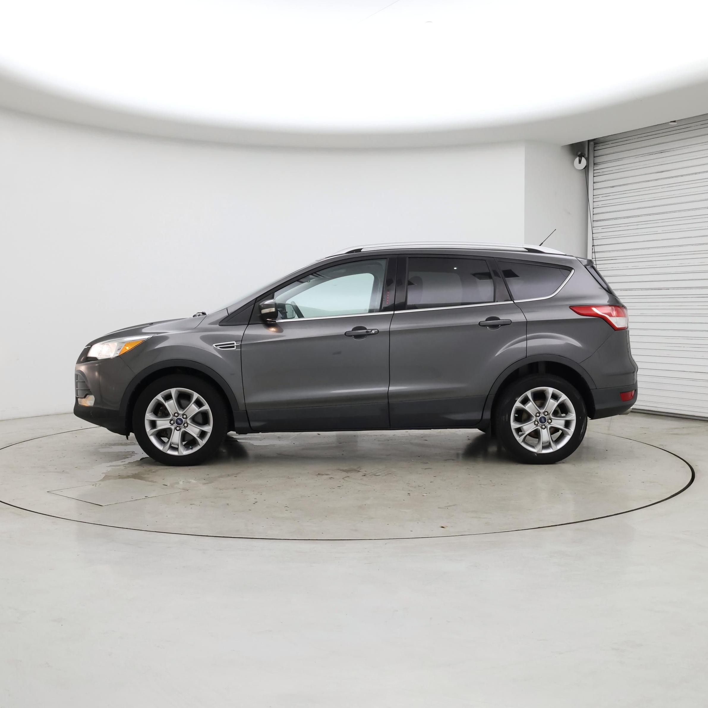 Thumbnail: 2015 Ford Escape - 3