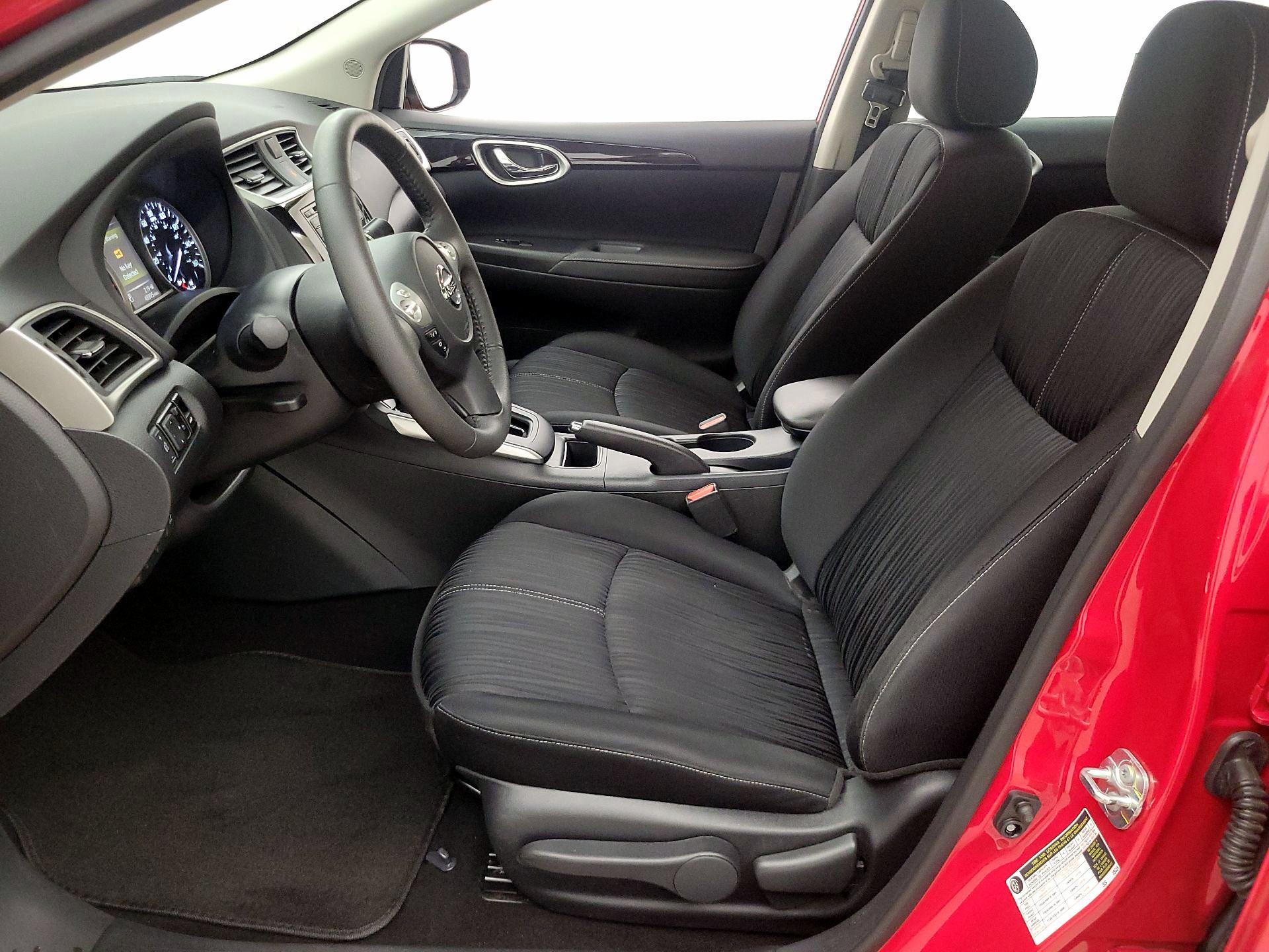 Thumbnail: 2018 Nissan Sentra - 11