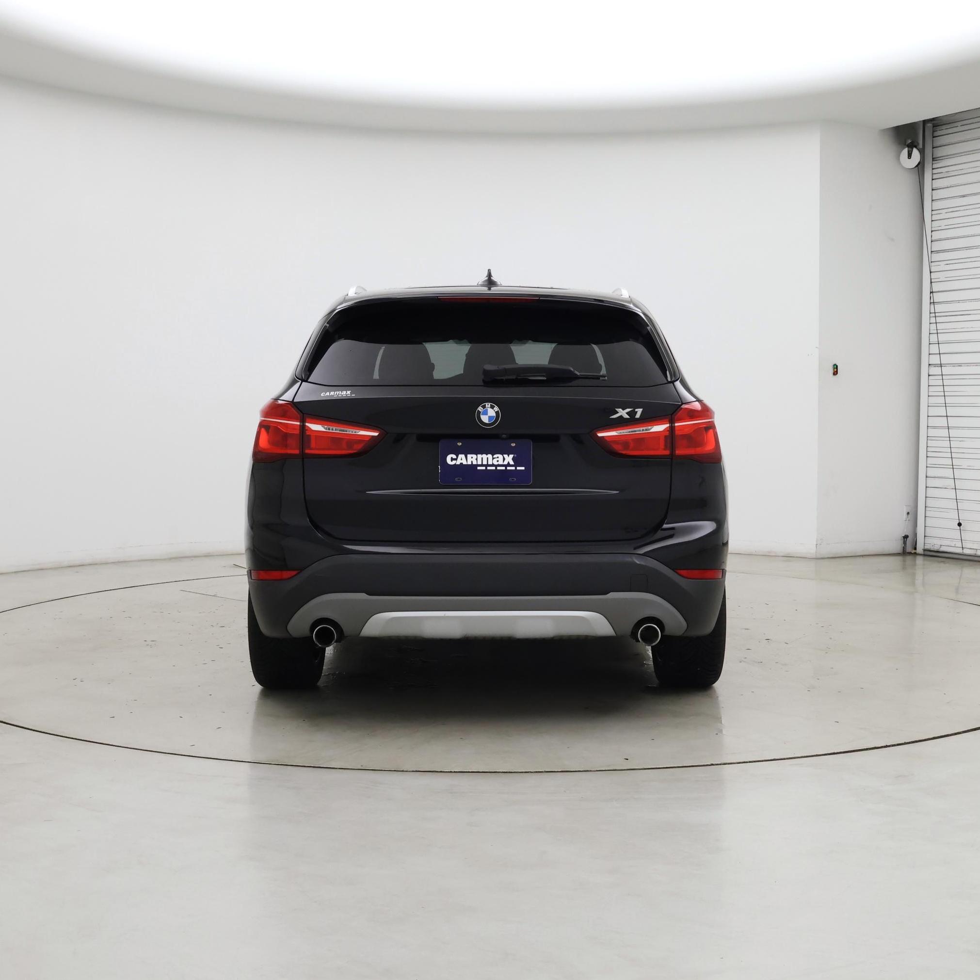 Thumbnail: 2018 BMW X1 - 6