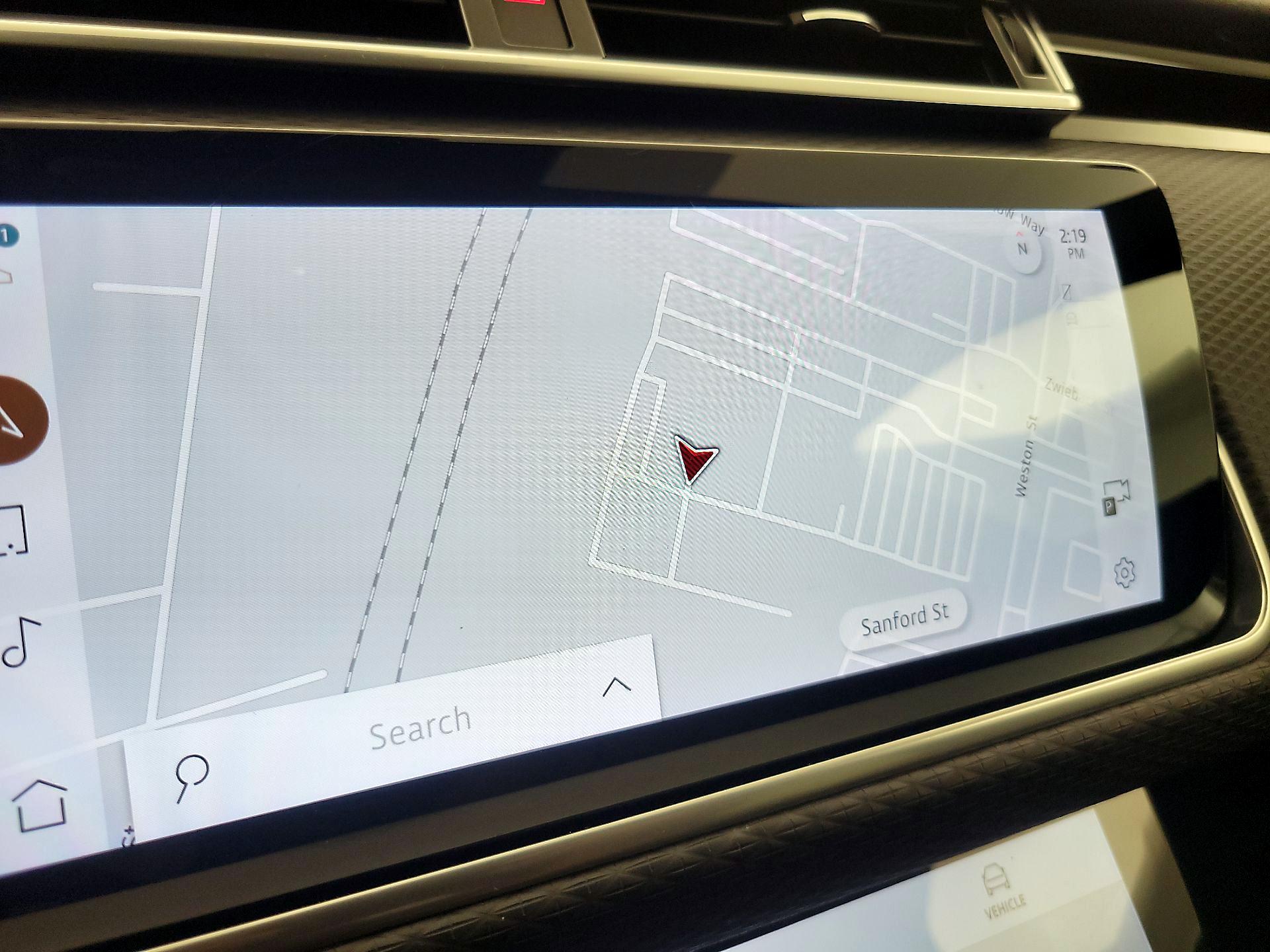 Thumbnail: 2021 Land Rover Range Rover Velar - 14