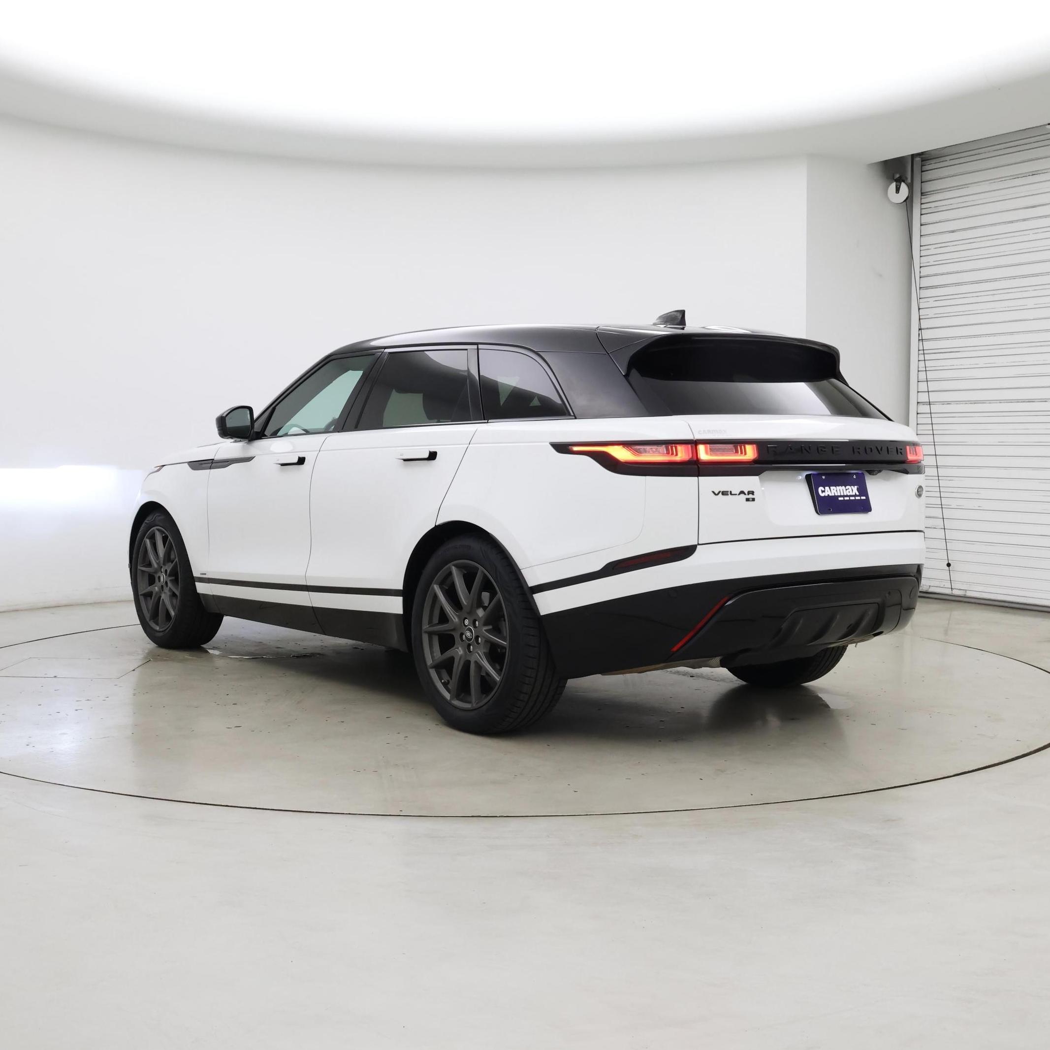 Thumbnail: 2021 Land Rover Range Rover Velar - 2