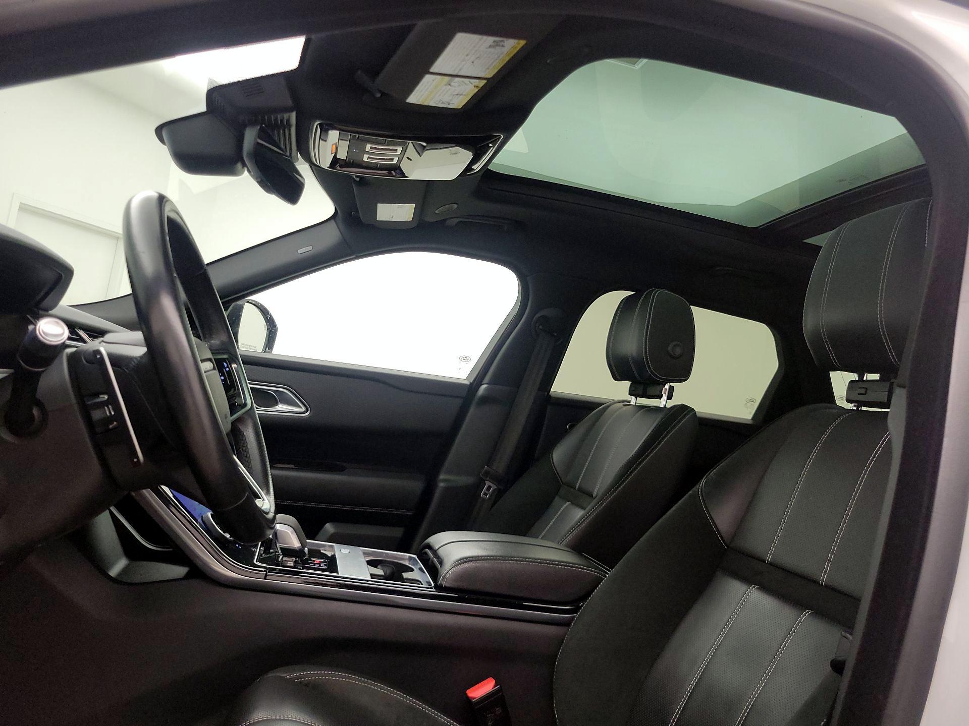 Thumbnail: 2021 Land Rover Range Rover Velar - 20