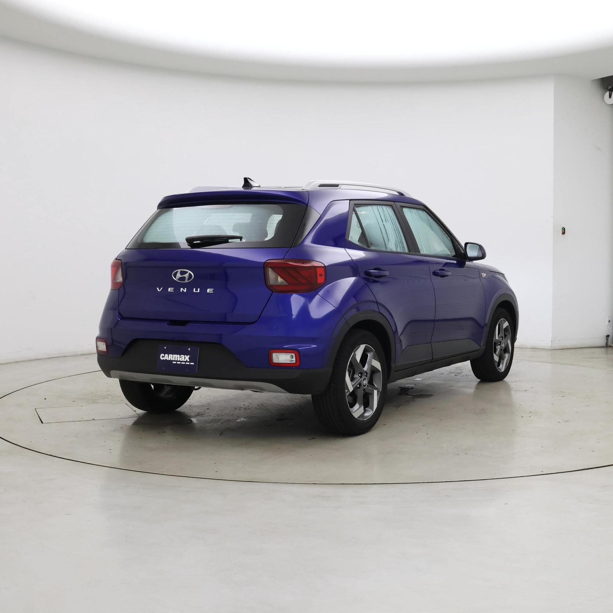 Thumbnail: 2022 Hyundai Venue - 8