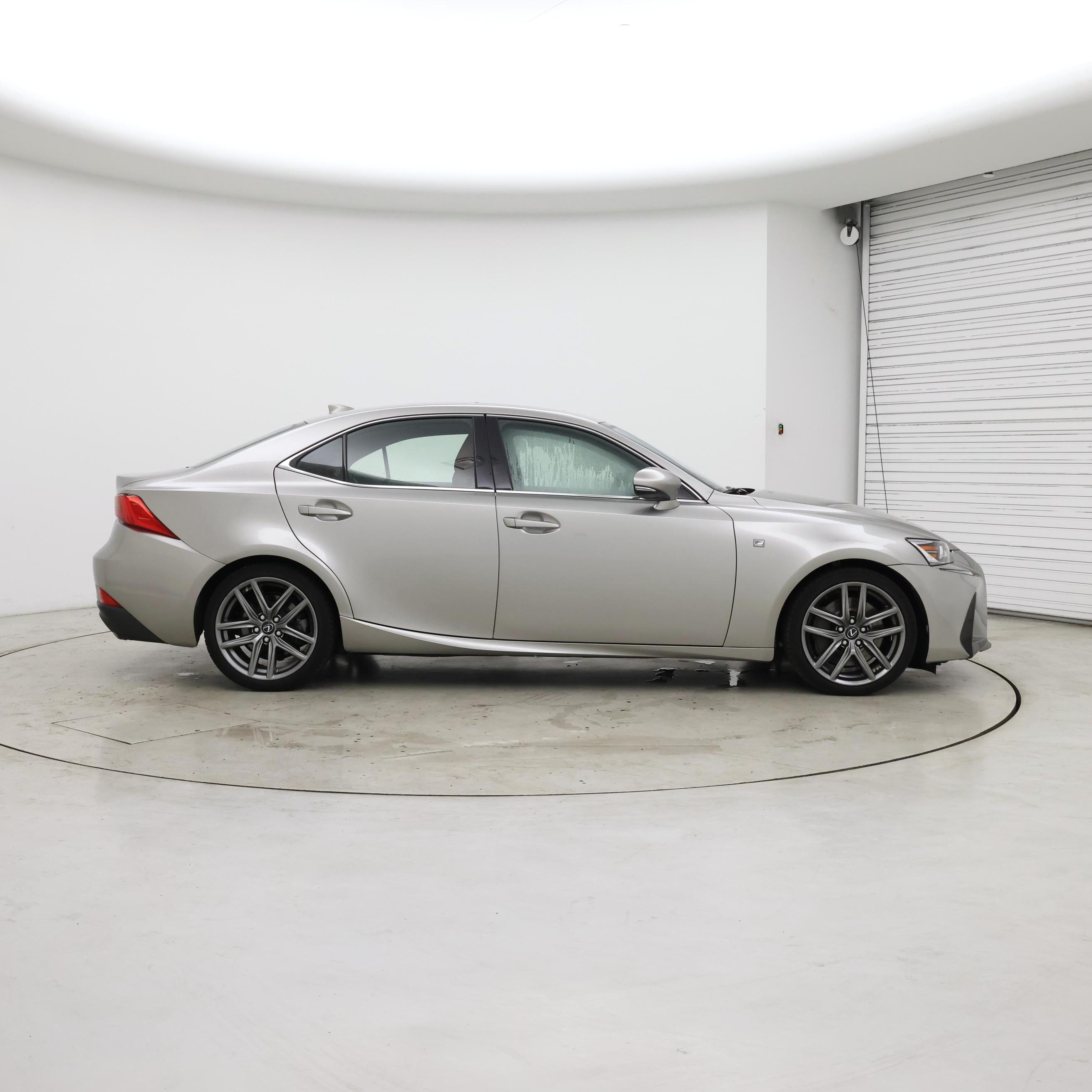 Thumbnail: 2018 Lexus IS - 7