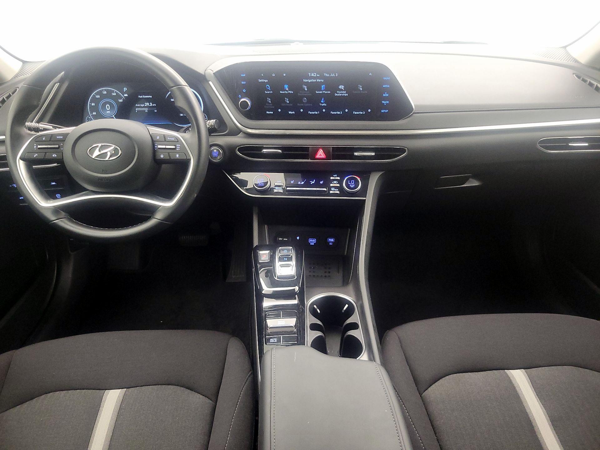Thumbnail: 2023 Hyundai Sonata - 9