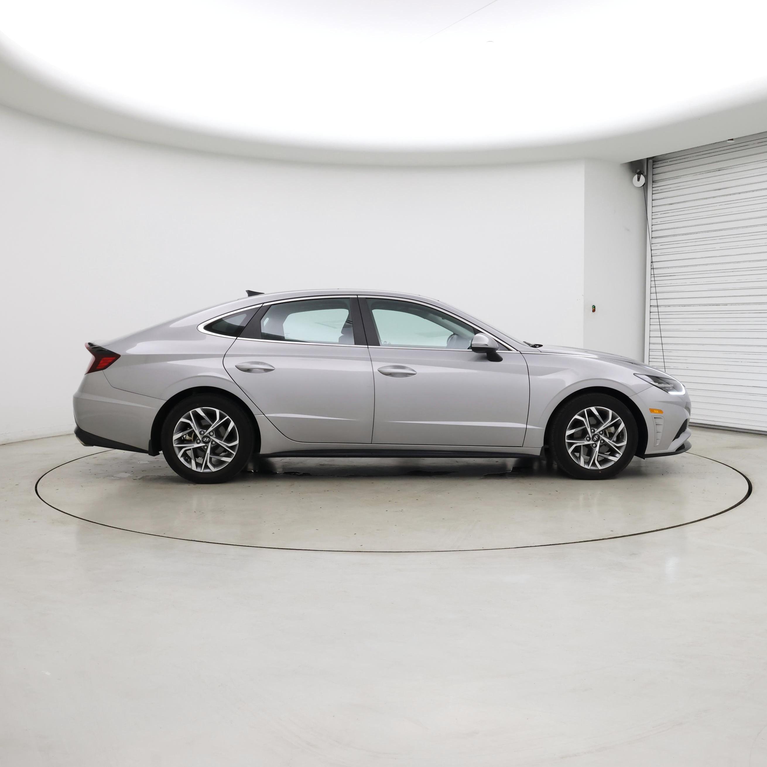 Thumbnail: 2023 Hyundai Sonata - 7