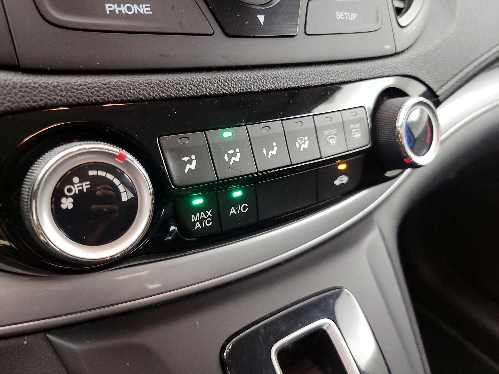 Thumbnail: 2015 Honda CR-V - 16