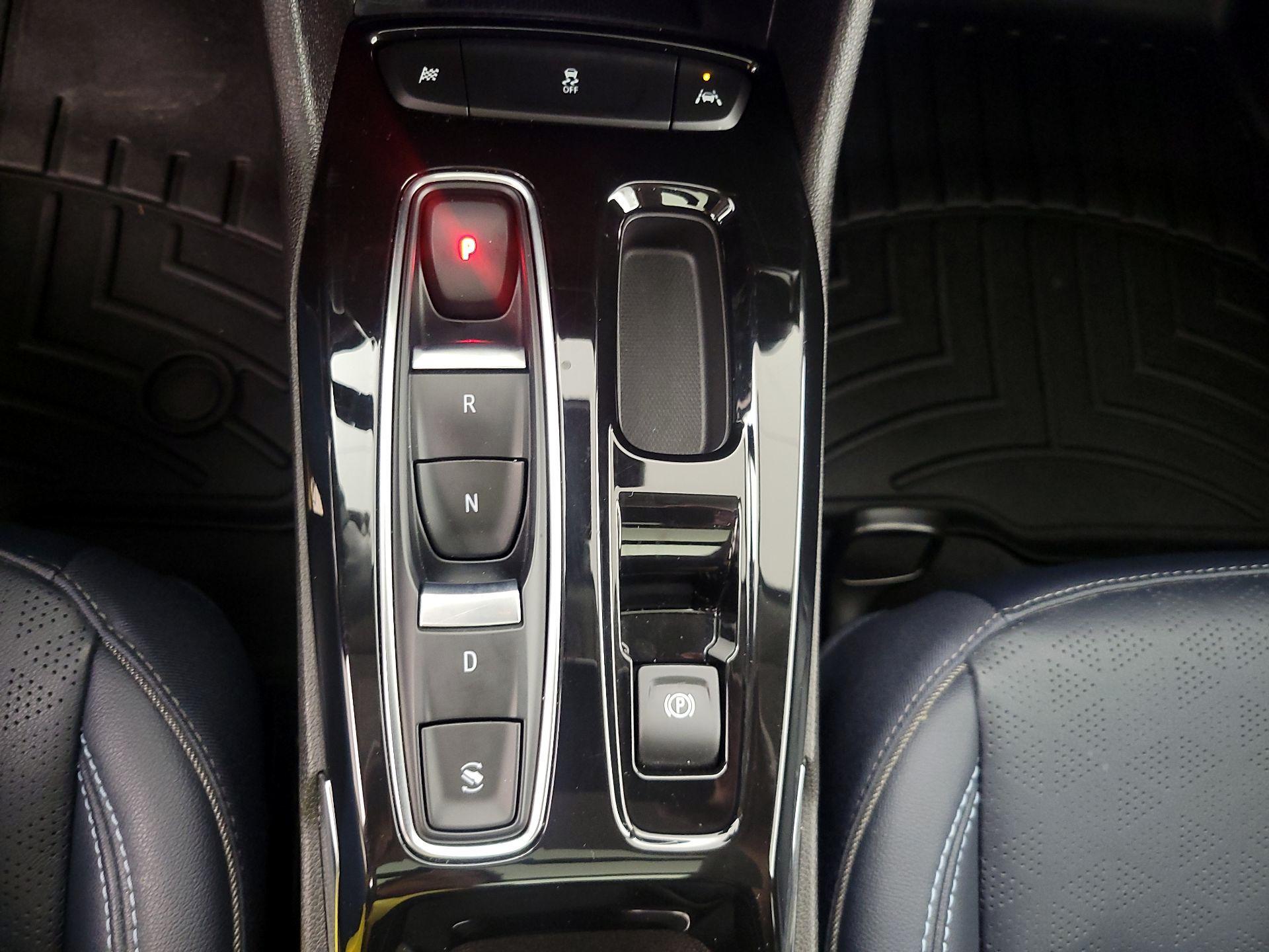 Thumbnail: 2023 Chevrolet Bolt EUV - 18