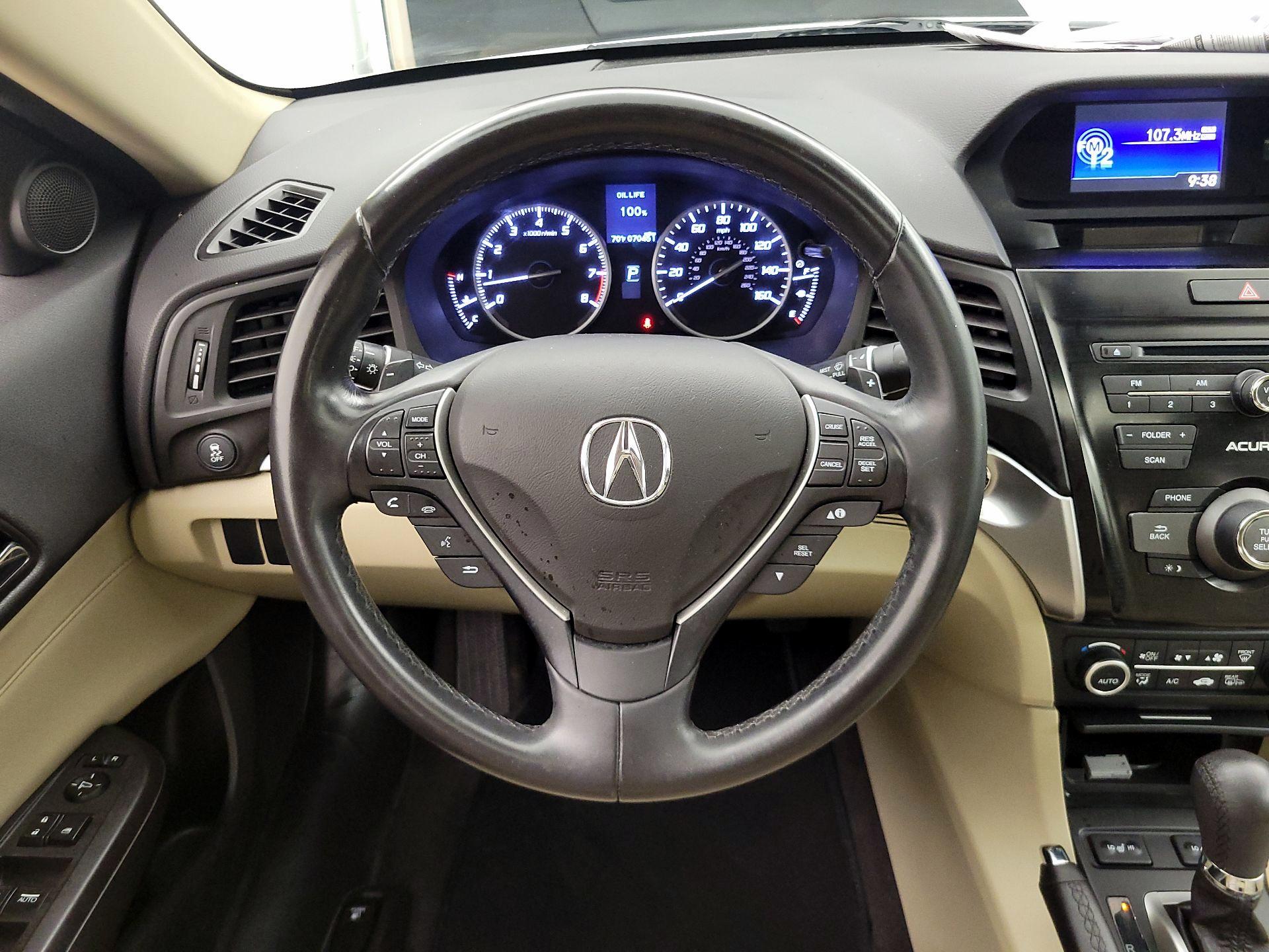 Thumbnail: 2017 Acura ILX - 10