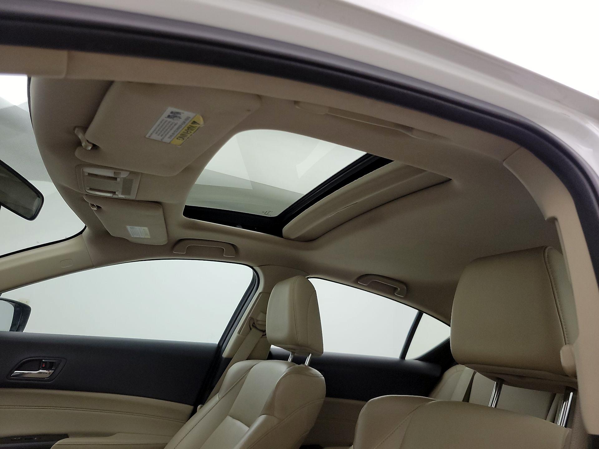 Thumbnail: 2017 Acura ILX - 19