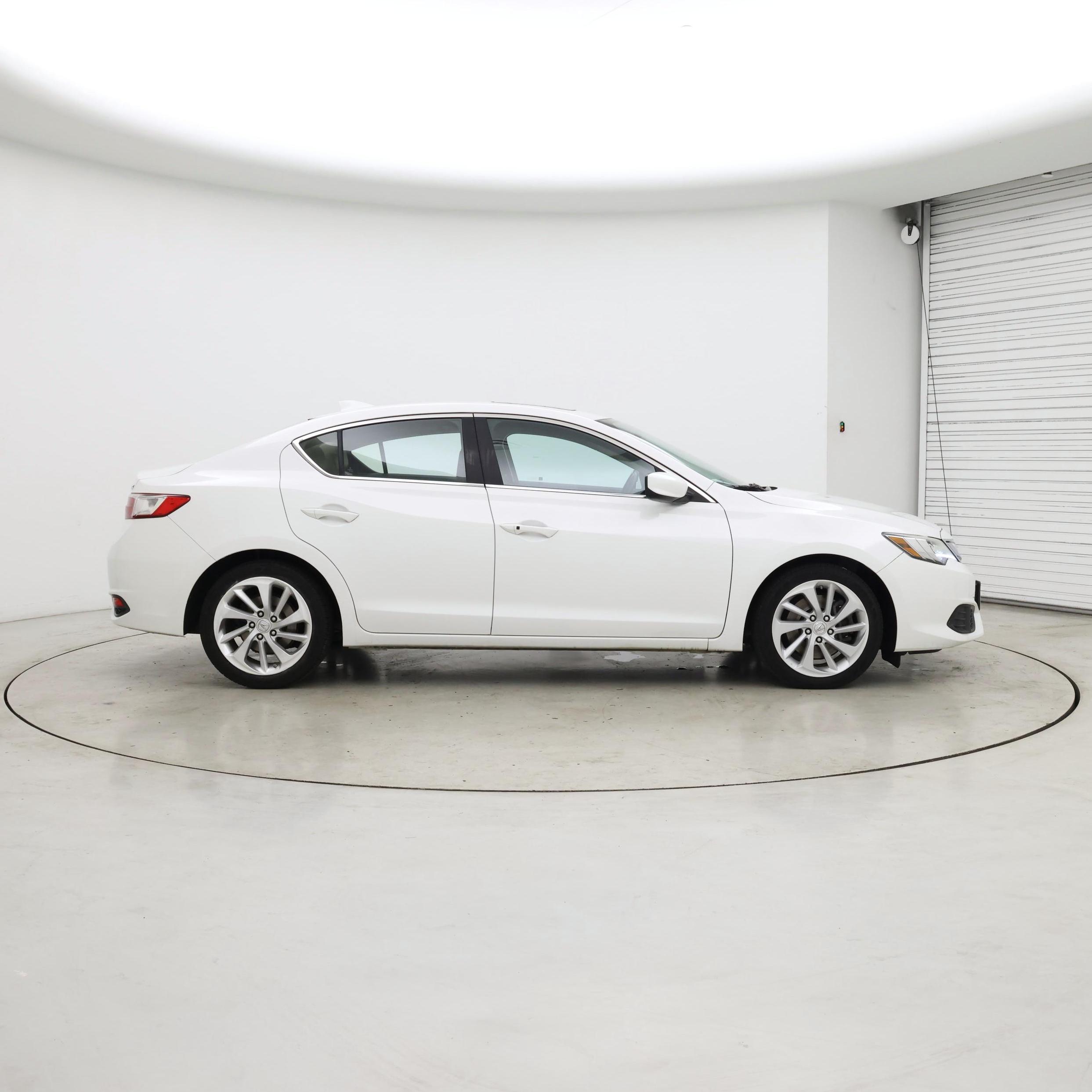 Thumbnail: 2017 Acura ILX - 7