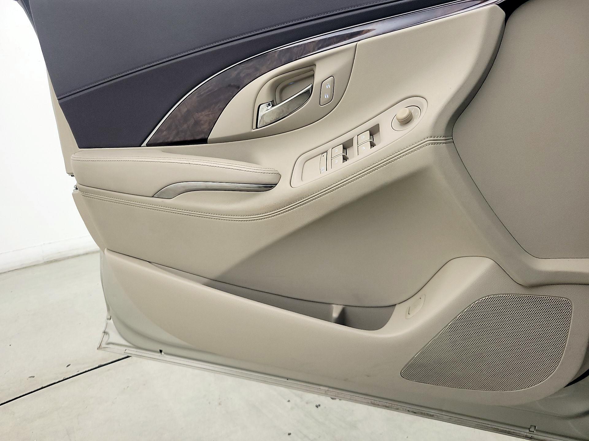 Thumbnail: 2014 Buick LaCrosse - 12