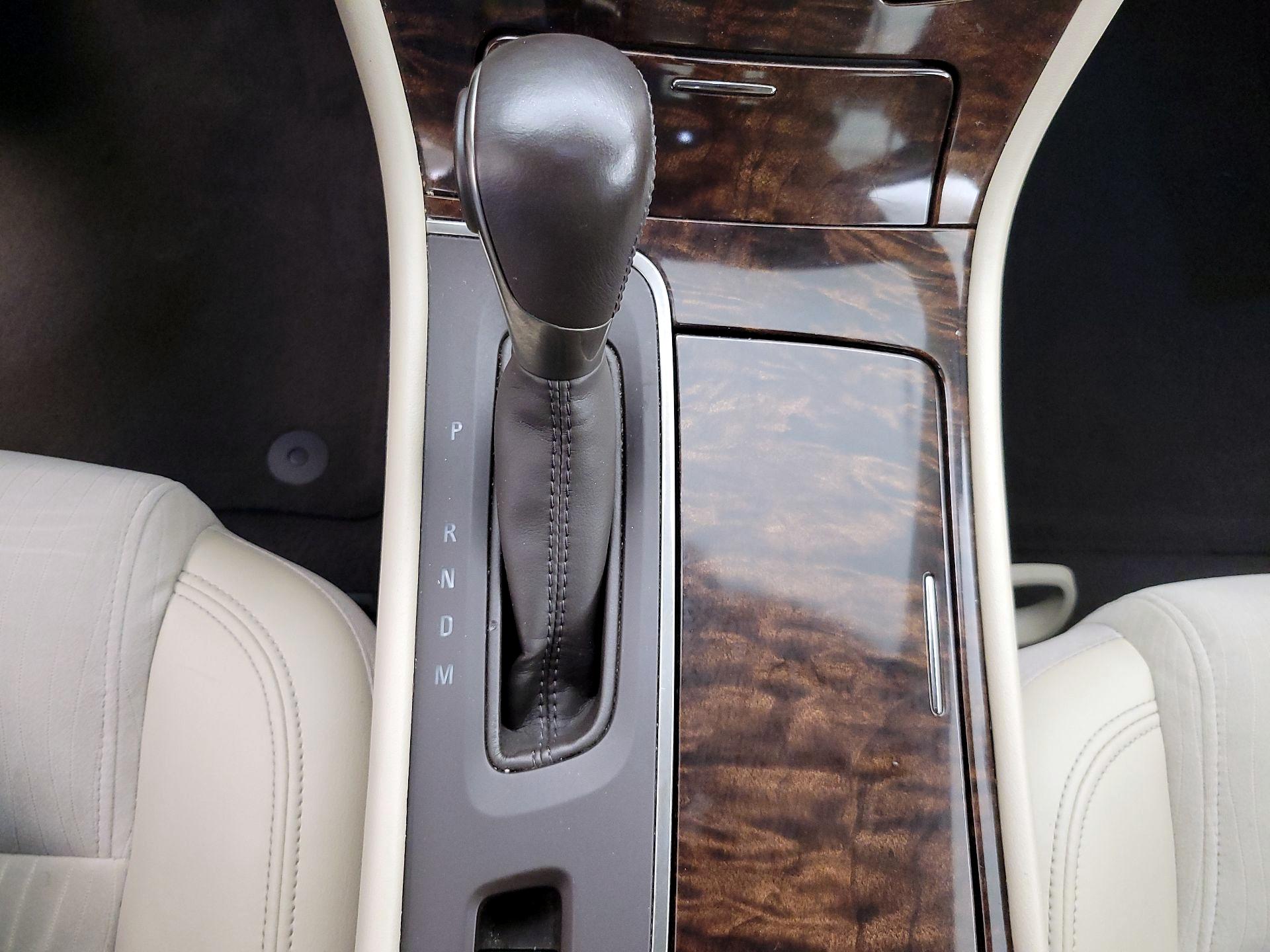 Thumbnail: 2014 Buick LaCrosse - 16
