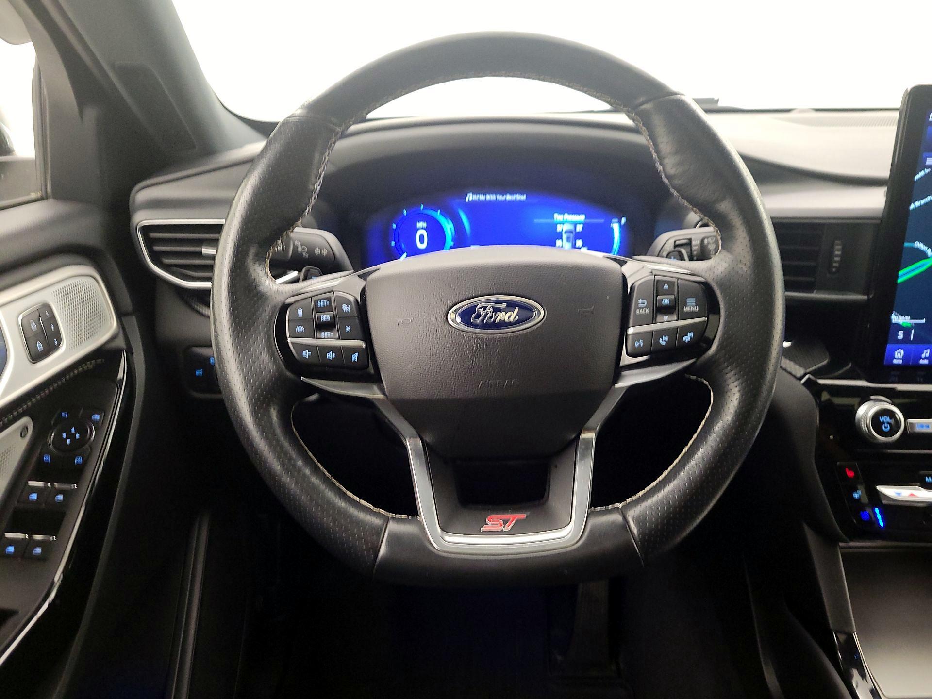 Thumbnail: 2022 Ford Explorer - 10