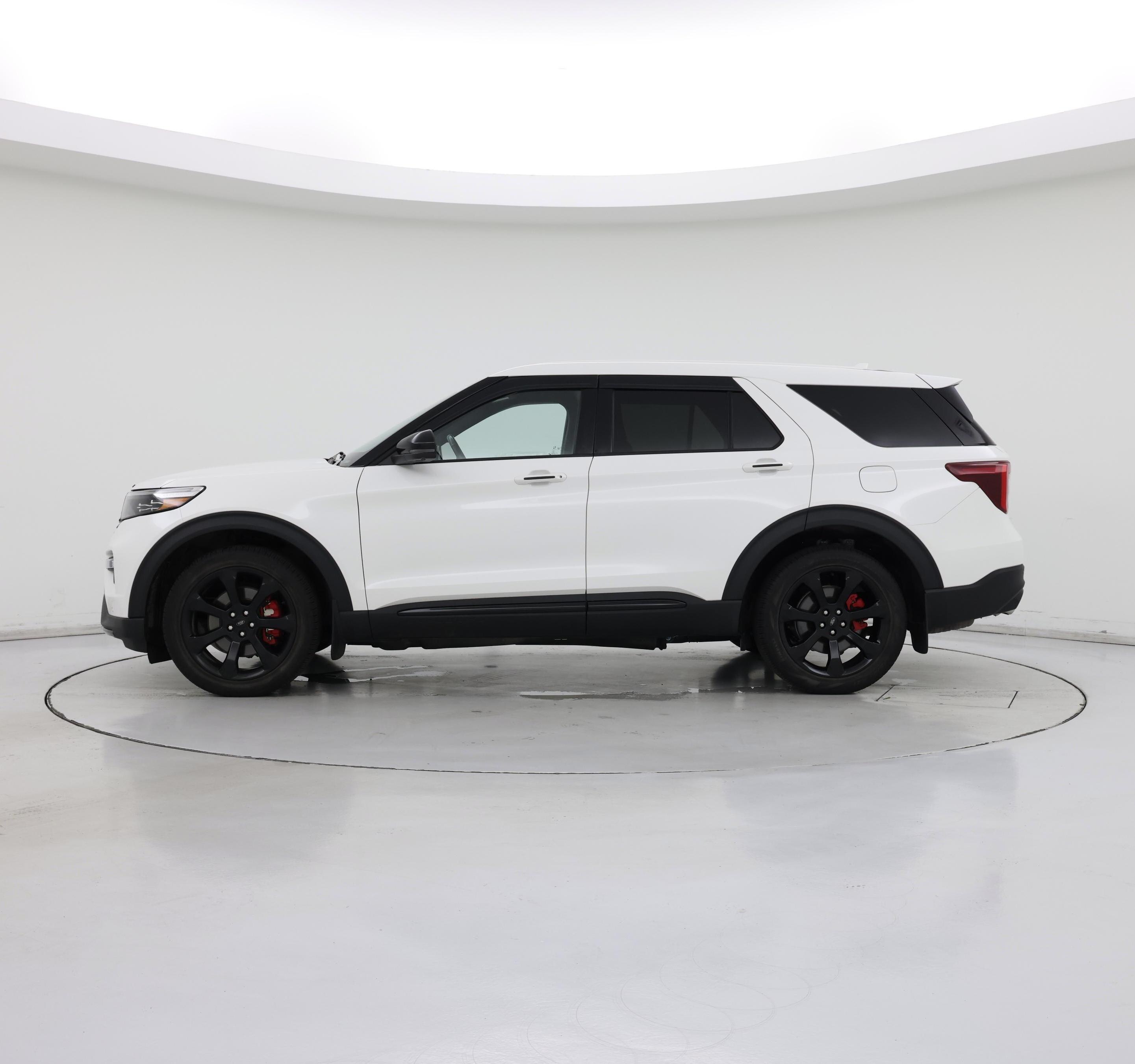 Thumbnail: 2022 Ford Explorer - 3