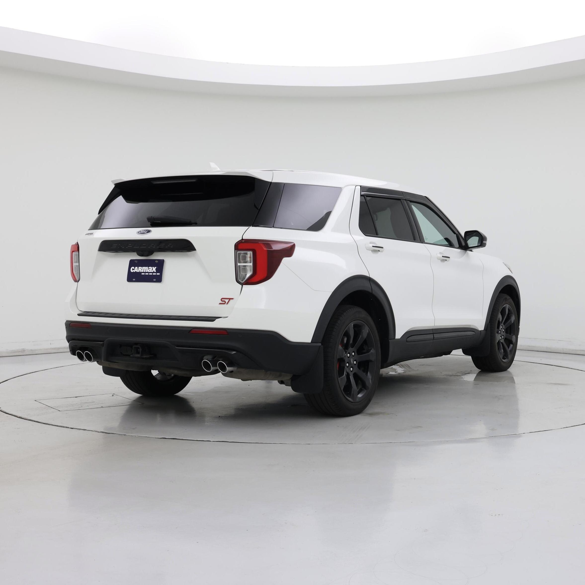 Thumbnail: 2022 Ford Explorer - 8