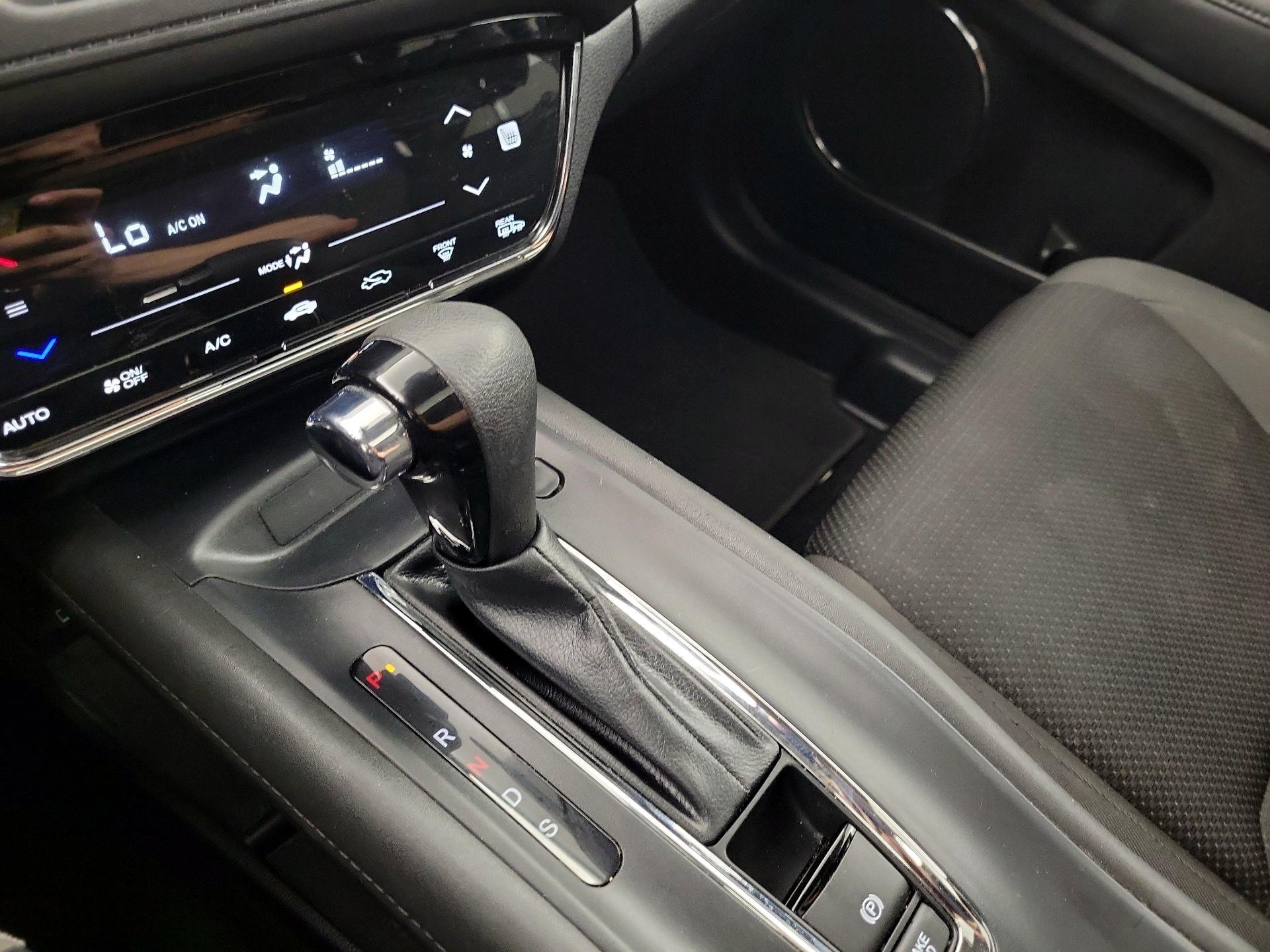 Thumbnail: 2021 Honda HR-V - 15