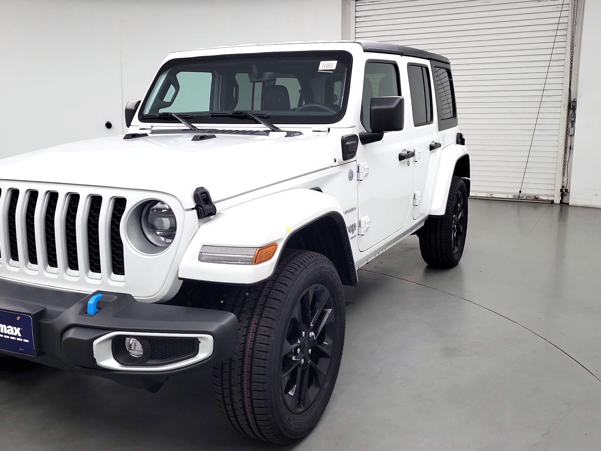 Thumbnail: 2023 Jeep Wrangler - 3