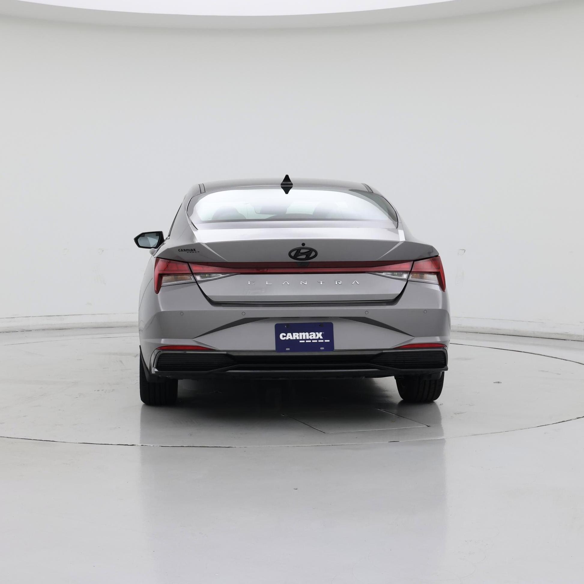 Thumbnail: 2023 Hyundai Elantra - 6