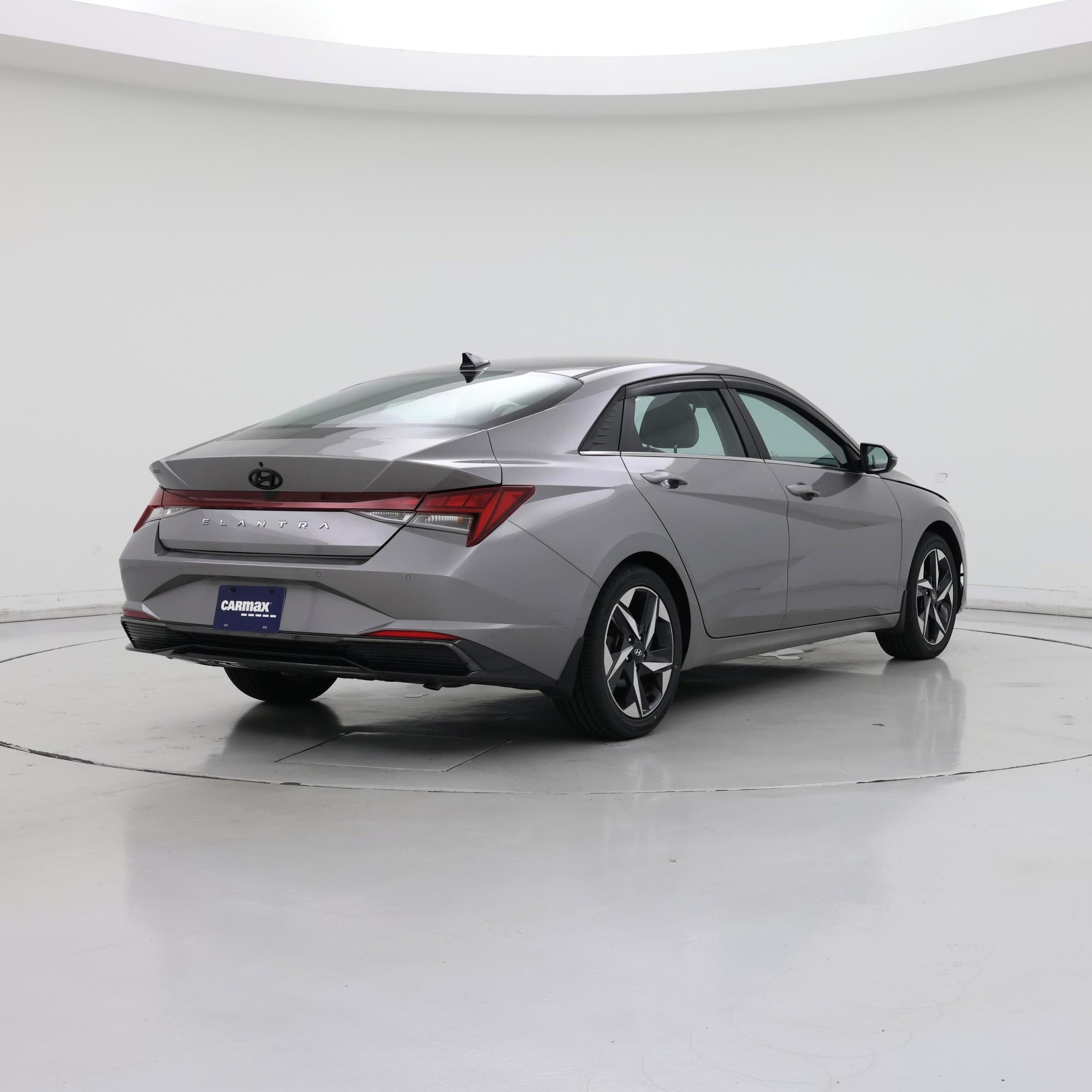 Thumbnail: 2023 Hyundai Elantra - 8