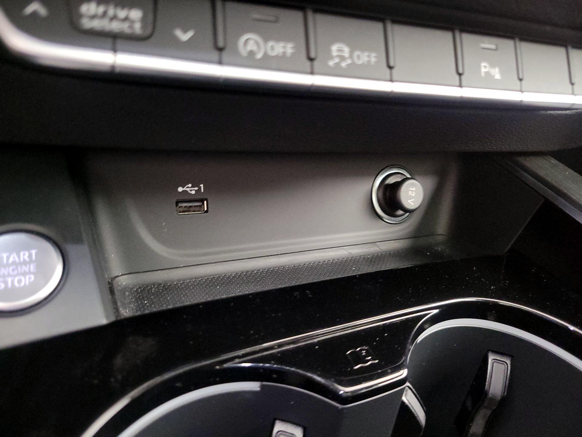 Thumbnail: 2021 Audi A4 - 18