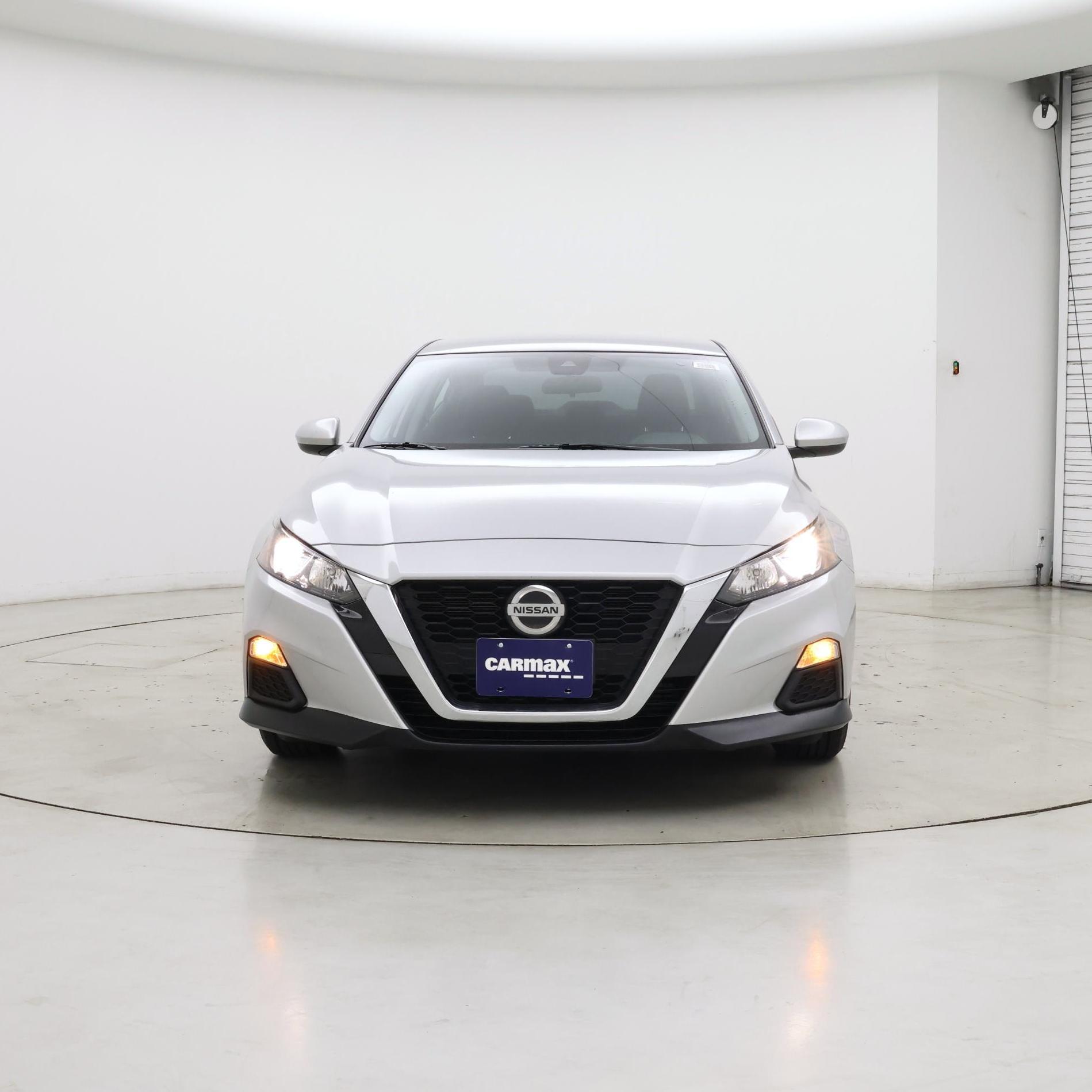 Thumbnail: 2022 Nissan Altima - 5