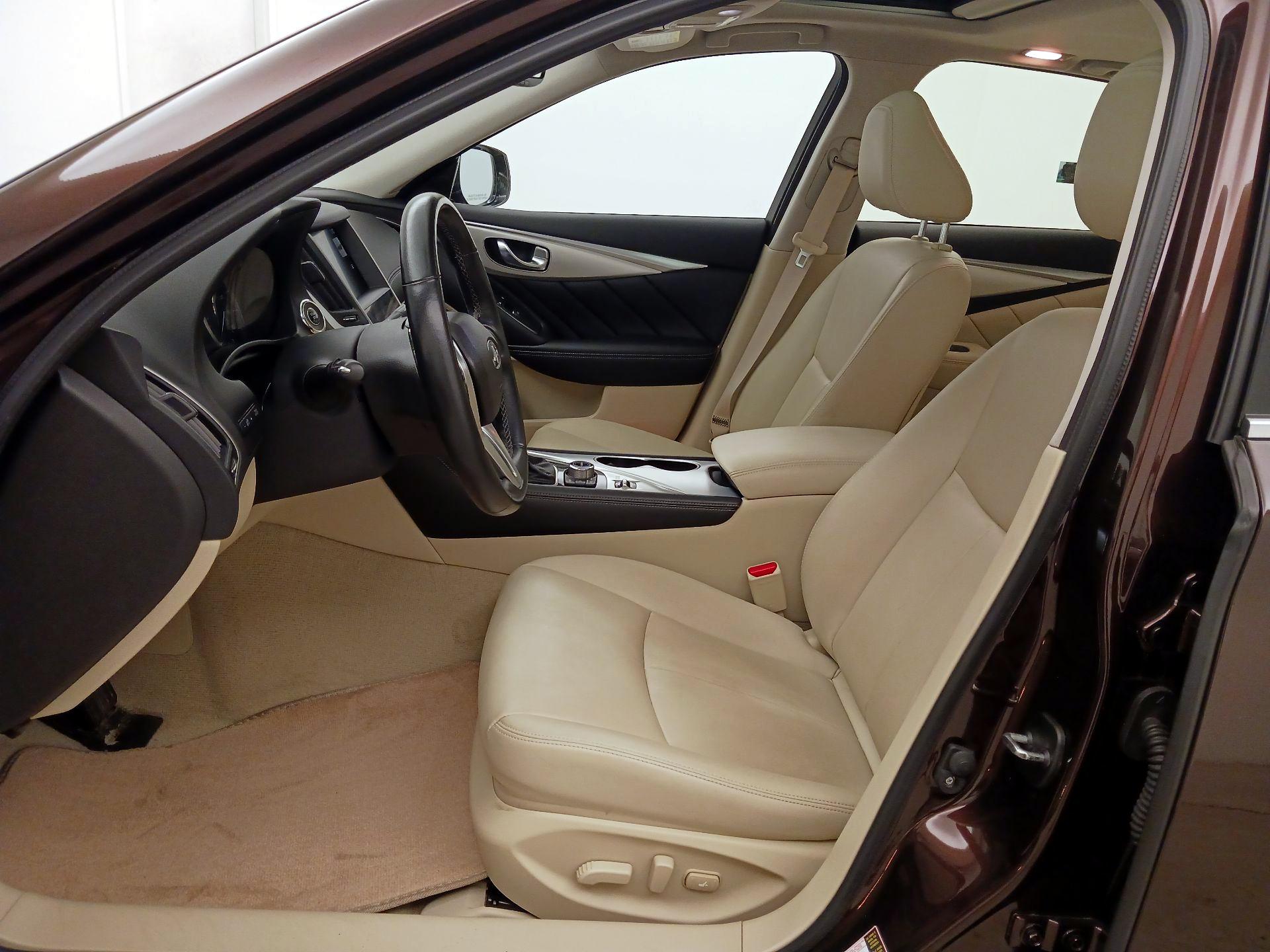 Thumbnail: 2020 INFINITI Q50 - 11