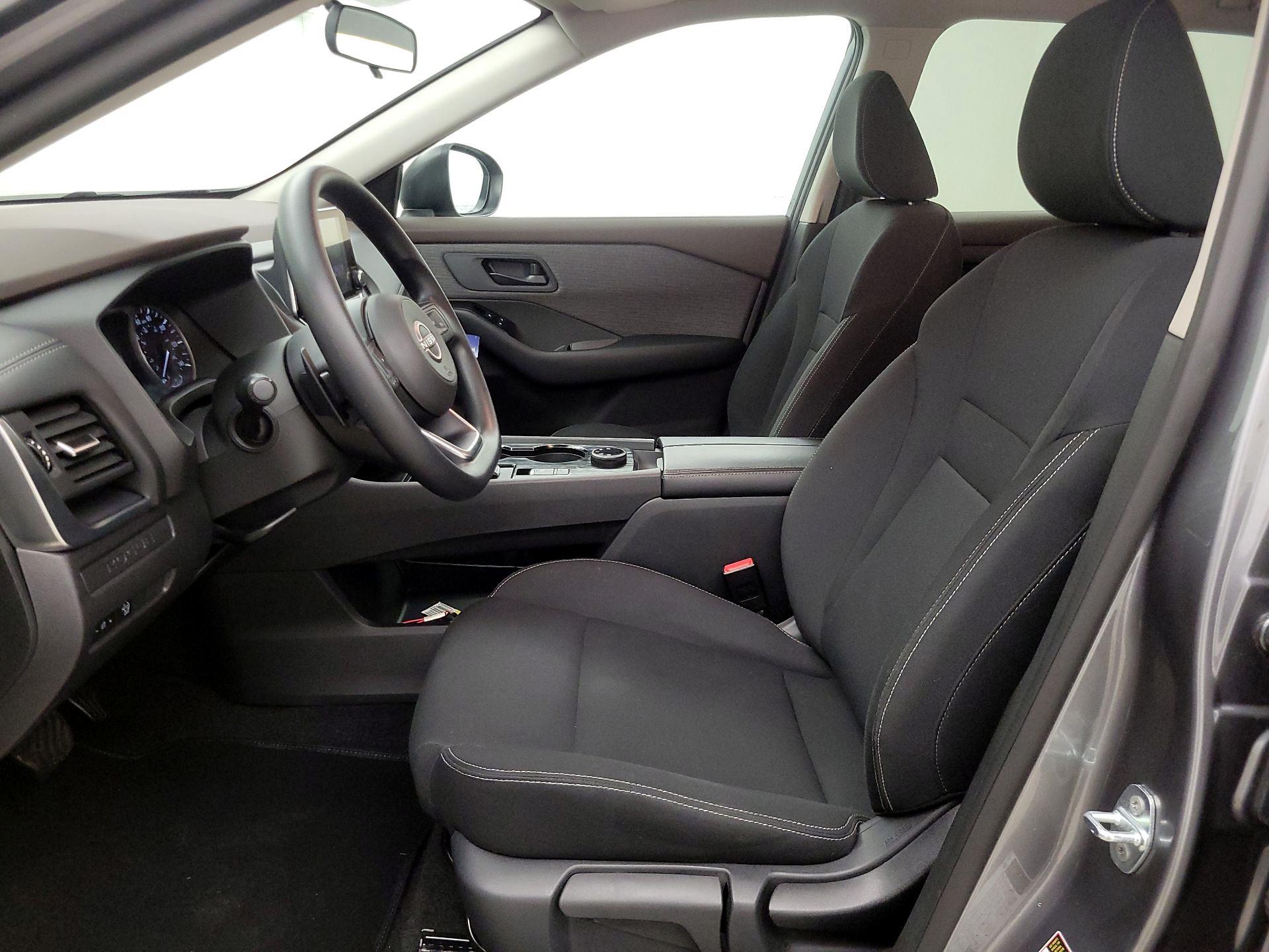 Thumbnail: 2023 Nissan Rogue - 11