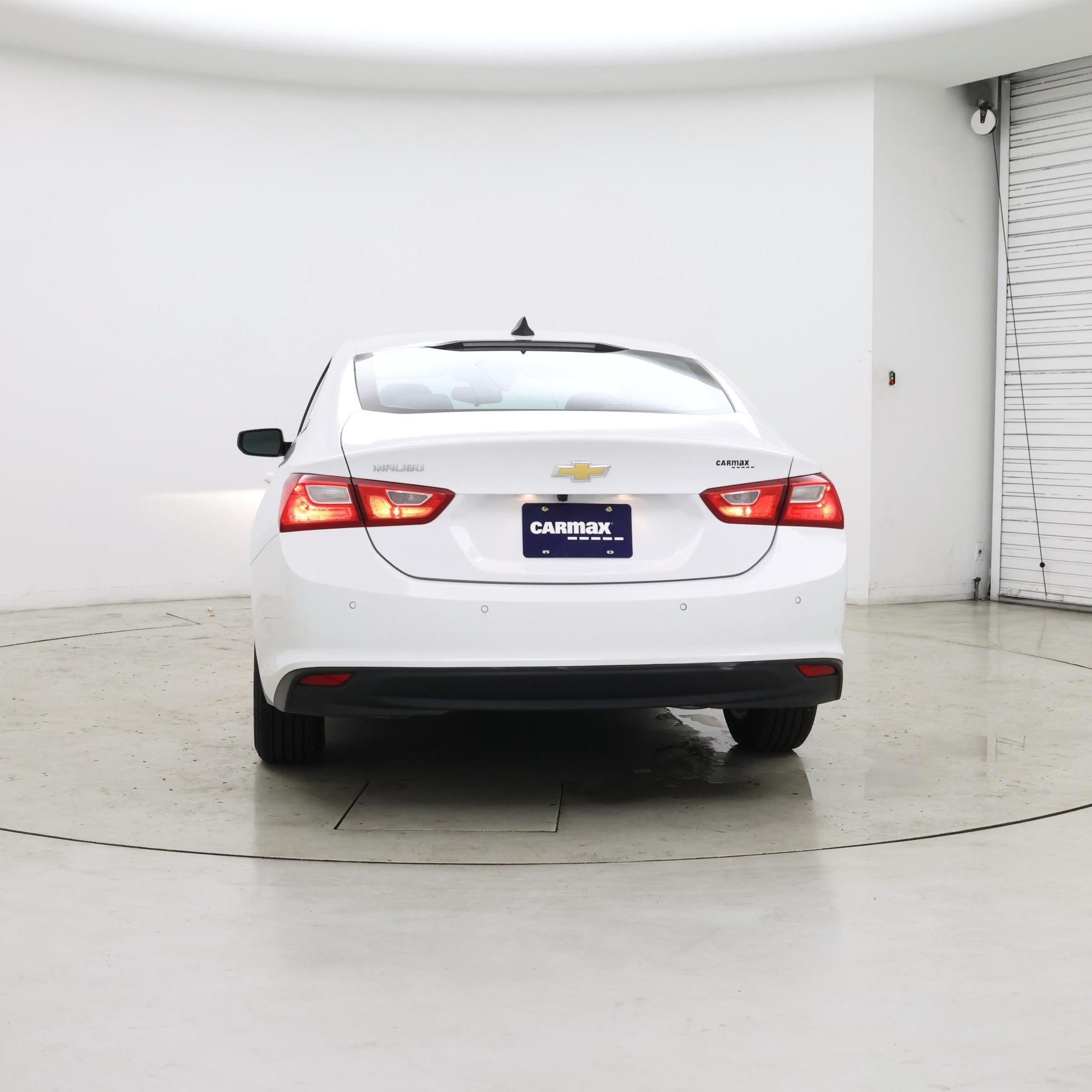 Thumbnail: 2022 Chevrolet Malibu - 6