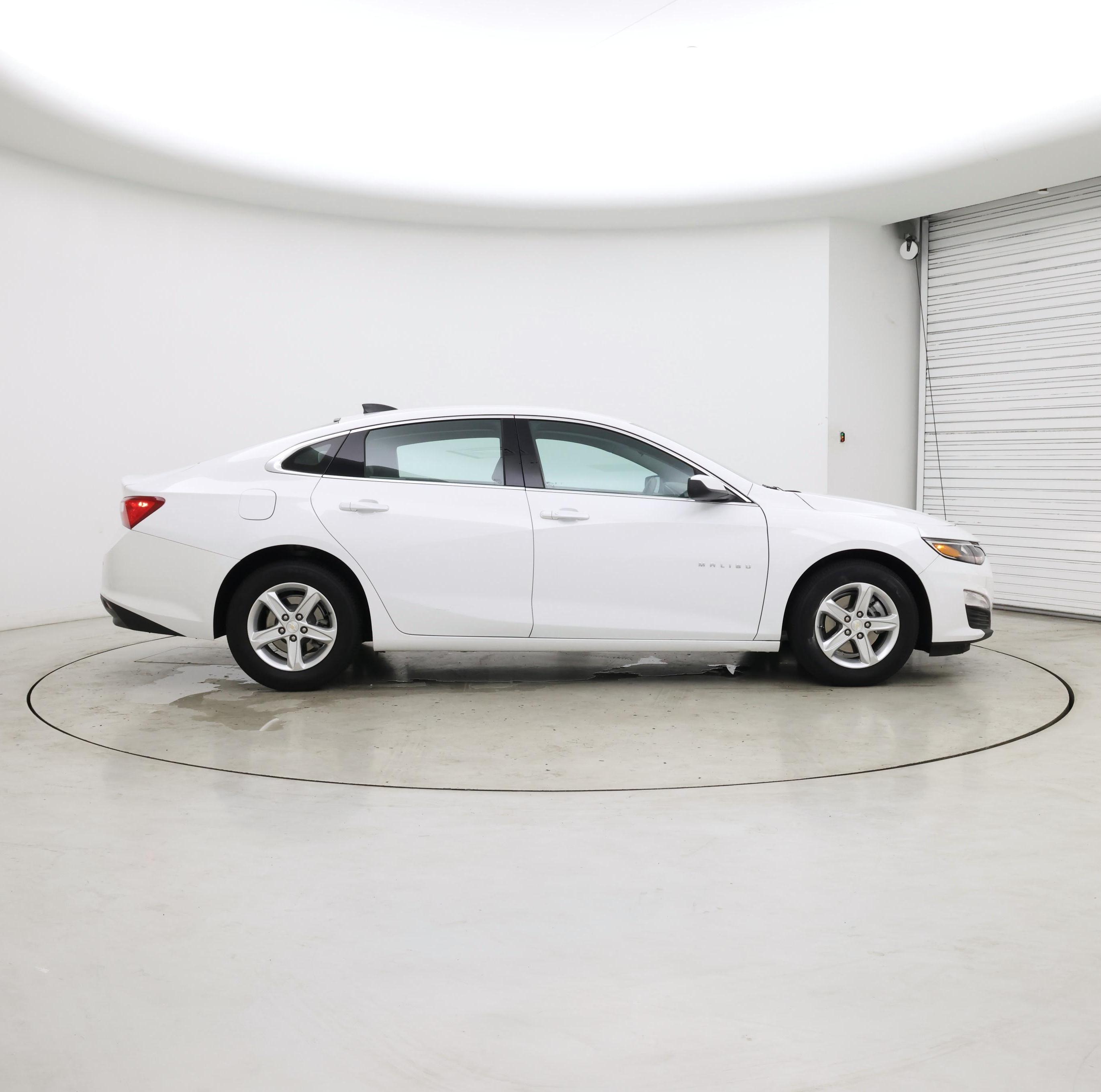 Thumbnail: 2022 Chevrolet Malibu - 7
