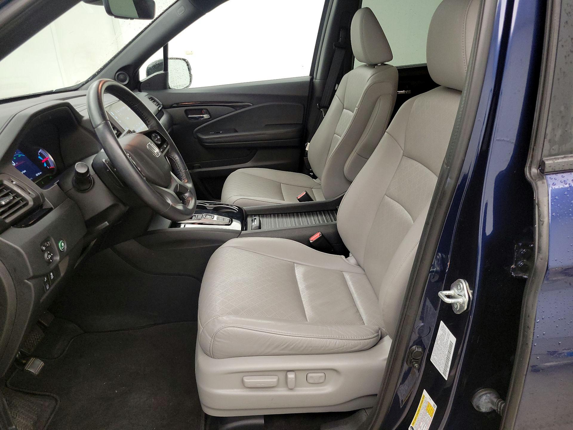 Thumbnail: 2021 Honda Passport - 11