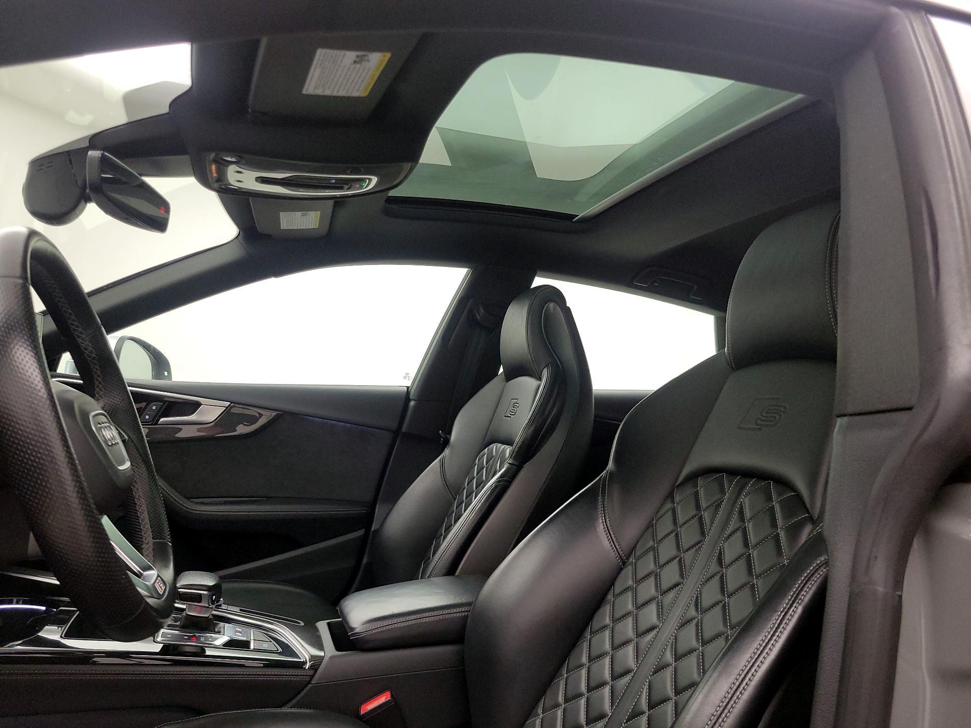 Thumbnail: 2021 Audi S5 - 20