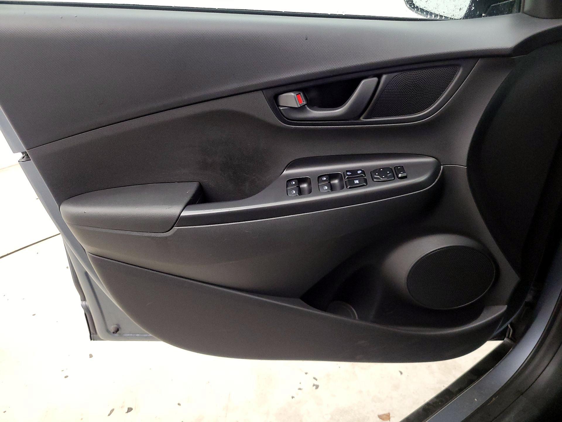 Thumbnail: 2019 Hyundai Kona - 12