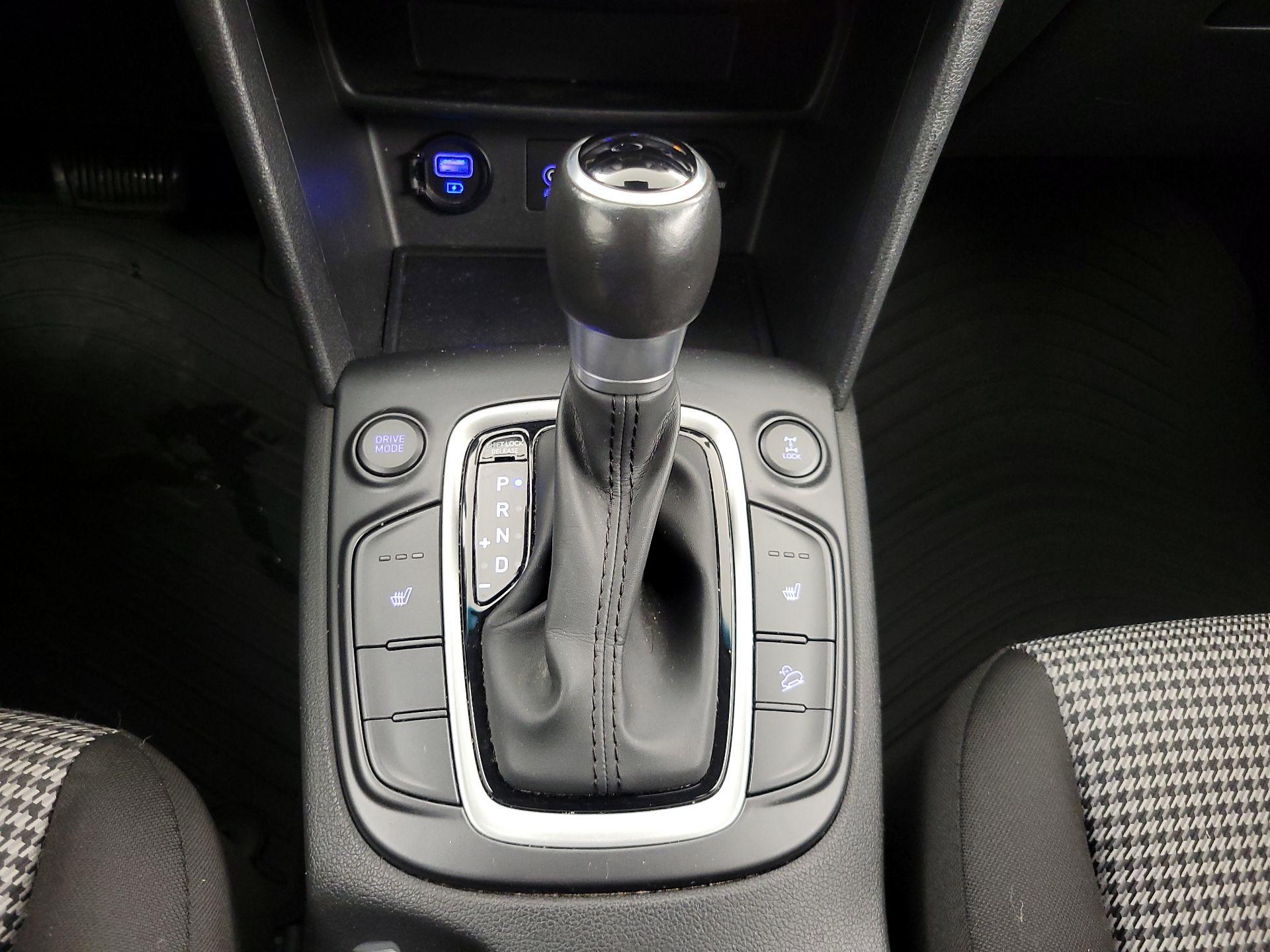 Thumbnail: 2019 Hyundai Kona - 17