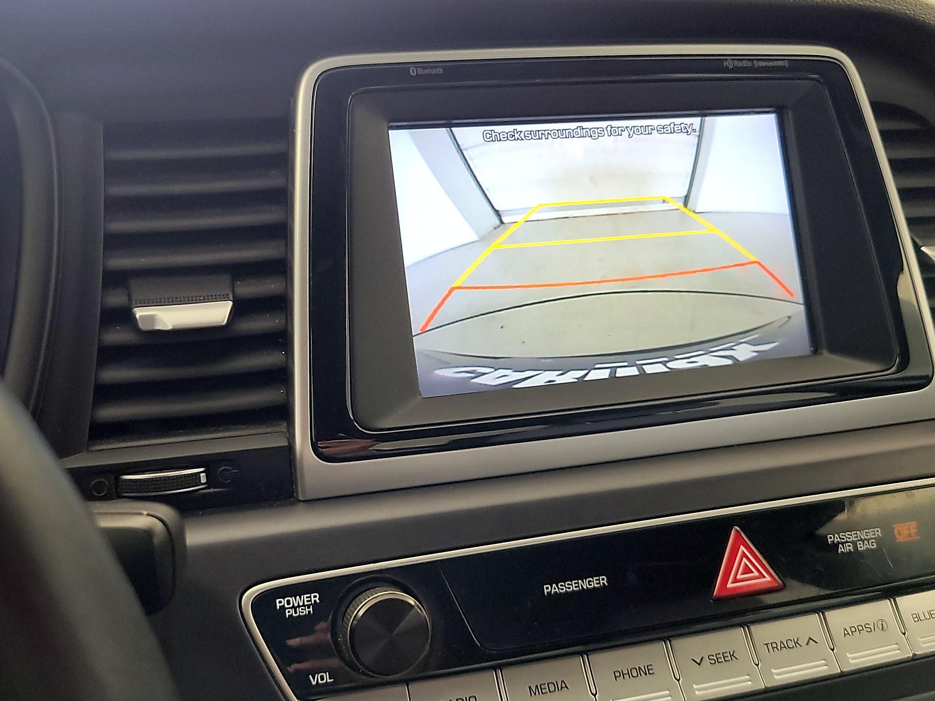 Thumbnail: 2019 Hyundai Sonata - 14