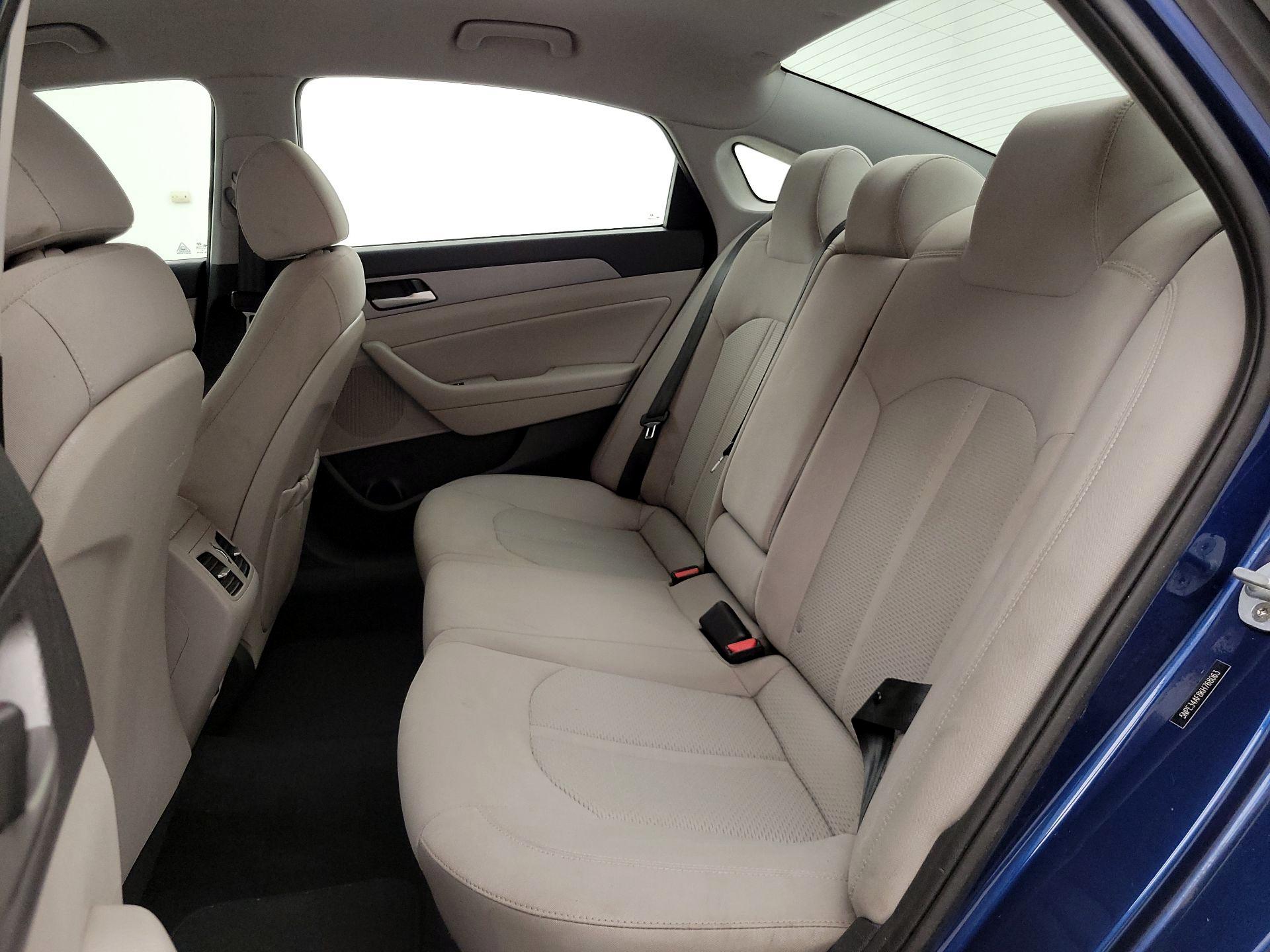 Thumbnail: 2019 Hyundai Sonata - 19