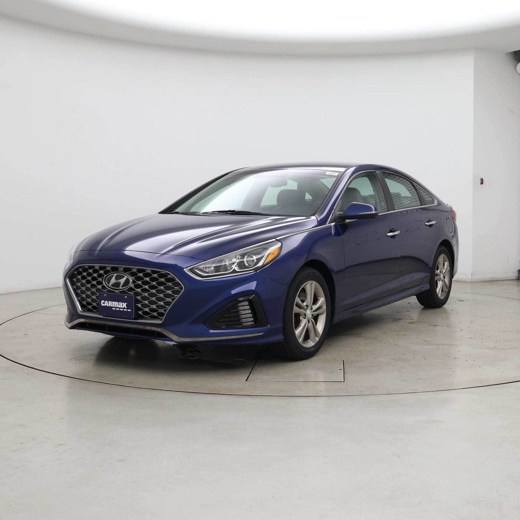 Thumbnail: 2019 Hyundai Sonata - 4