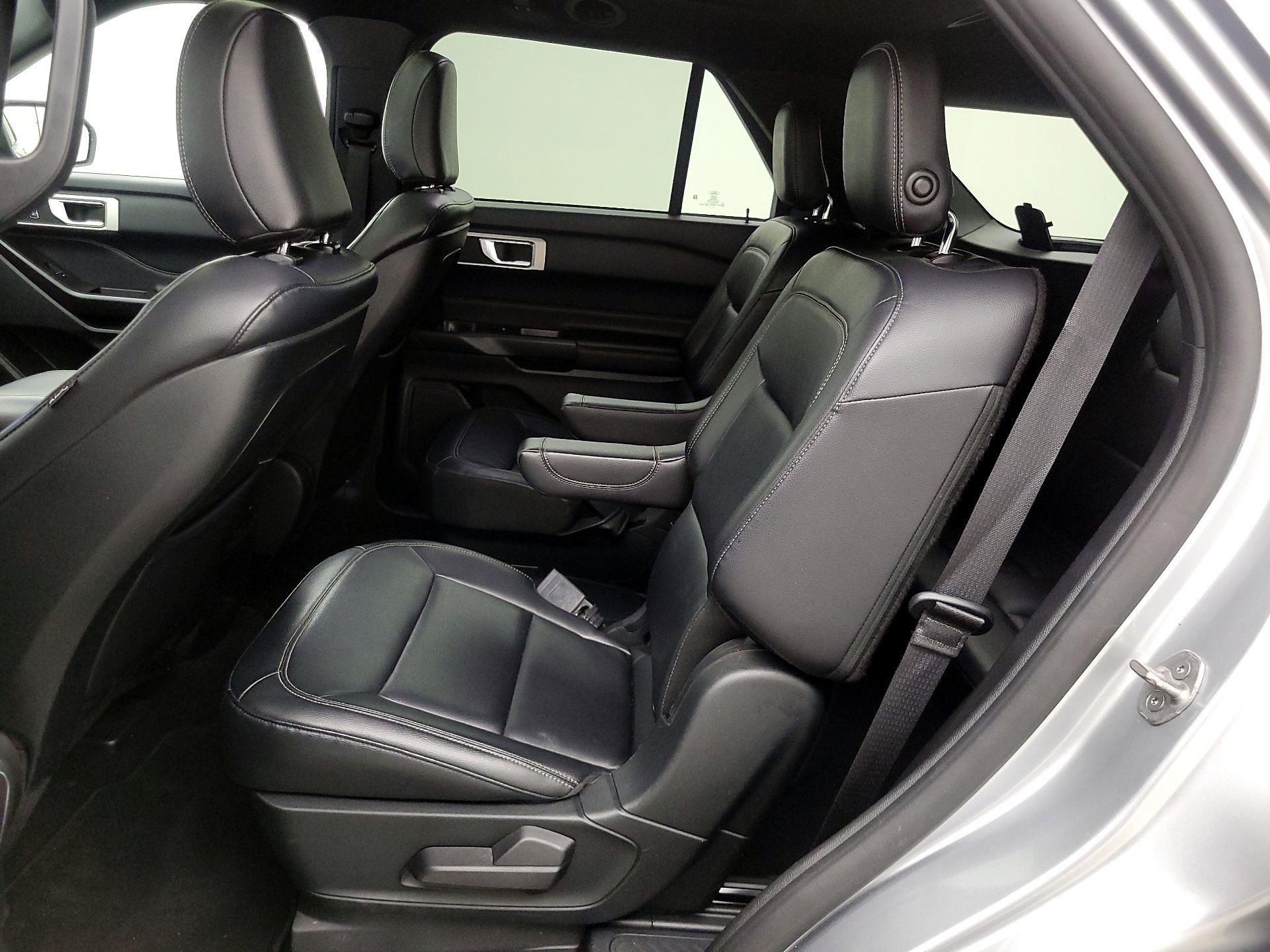 Thumbnail: 2020 Ford Explorer - 20