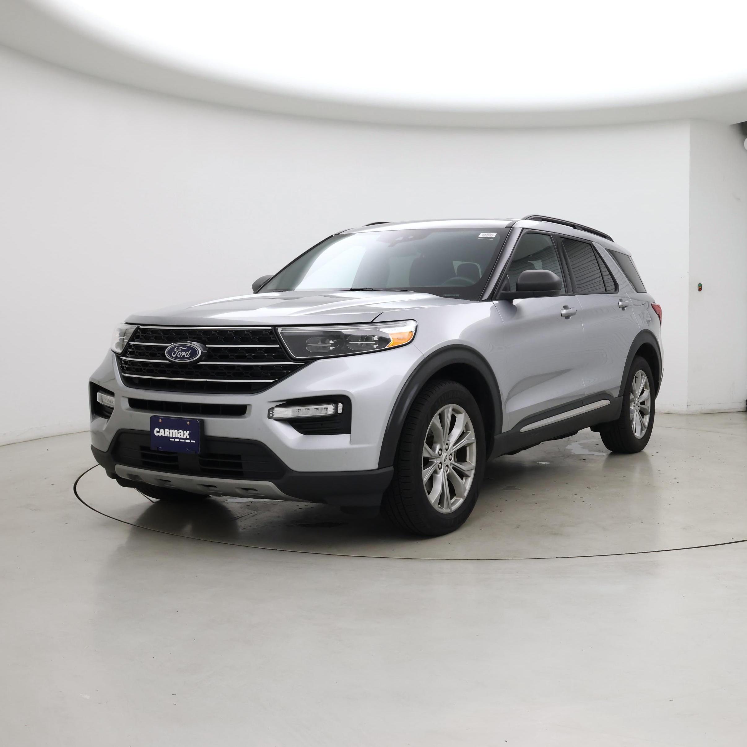 Thumbnail: 2020 Ford Explorer - 4