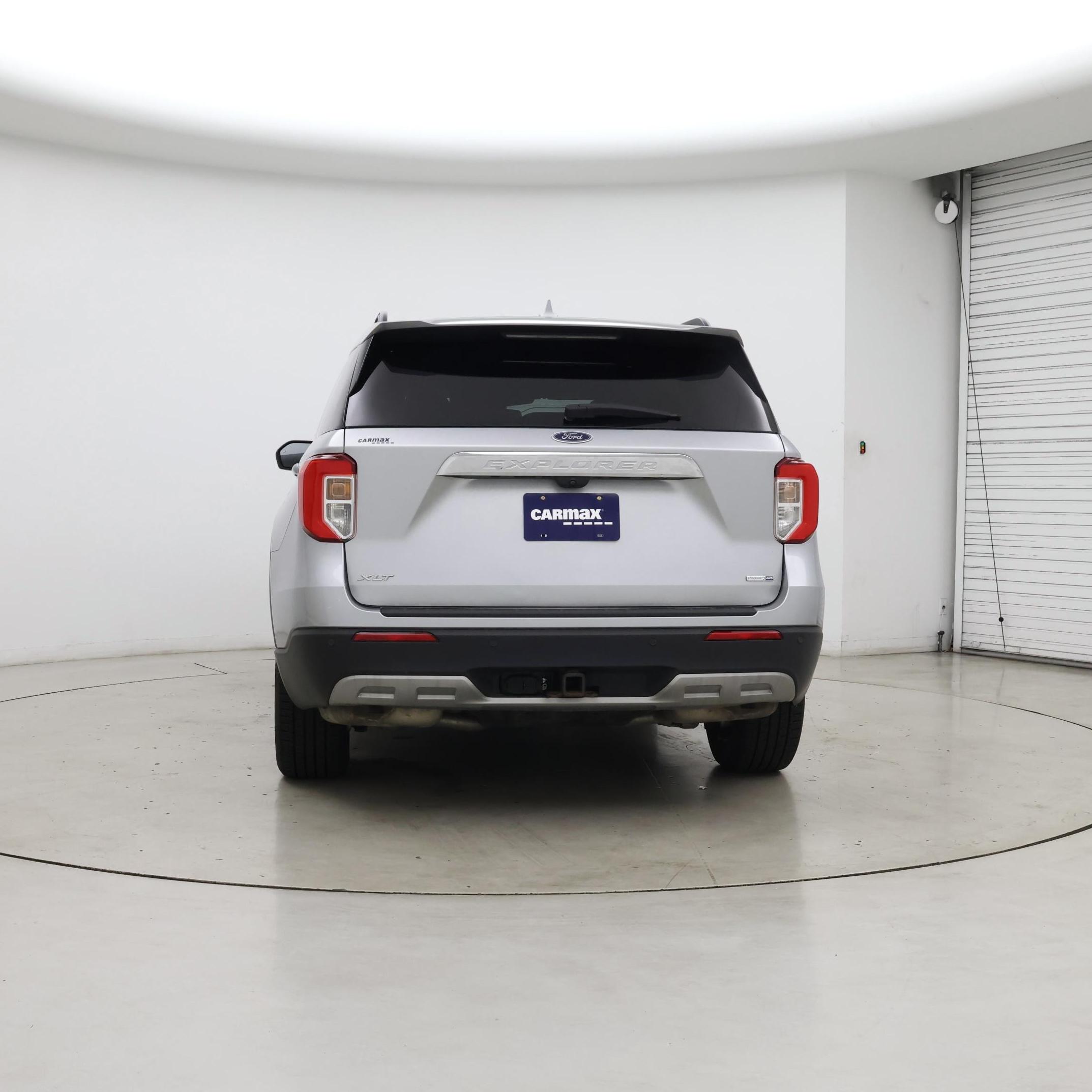 Thumbnail: 2020 Ford Explorer - 6
