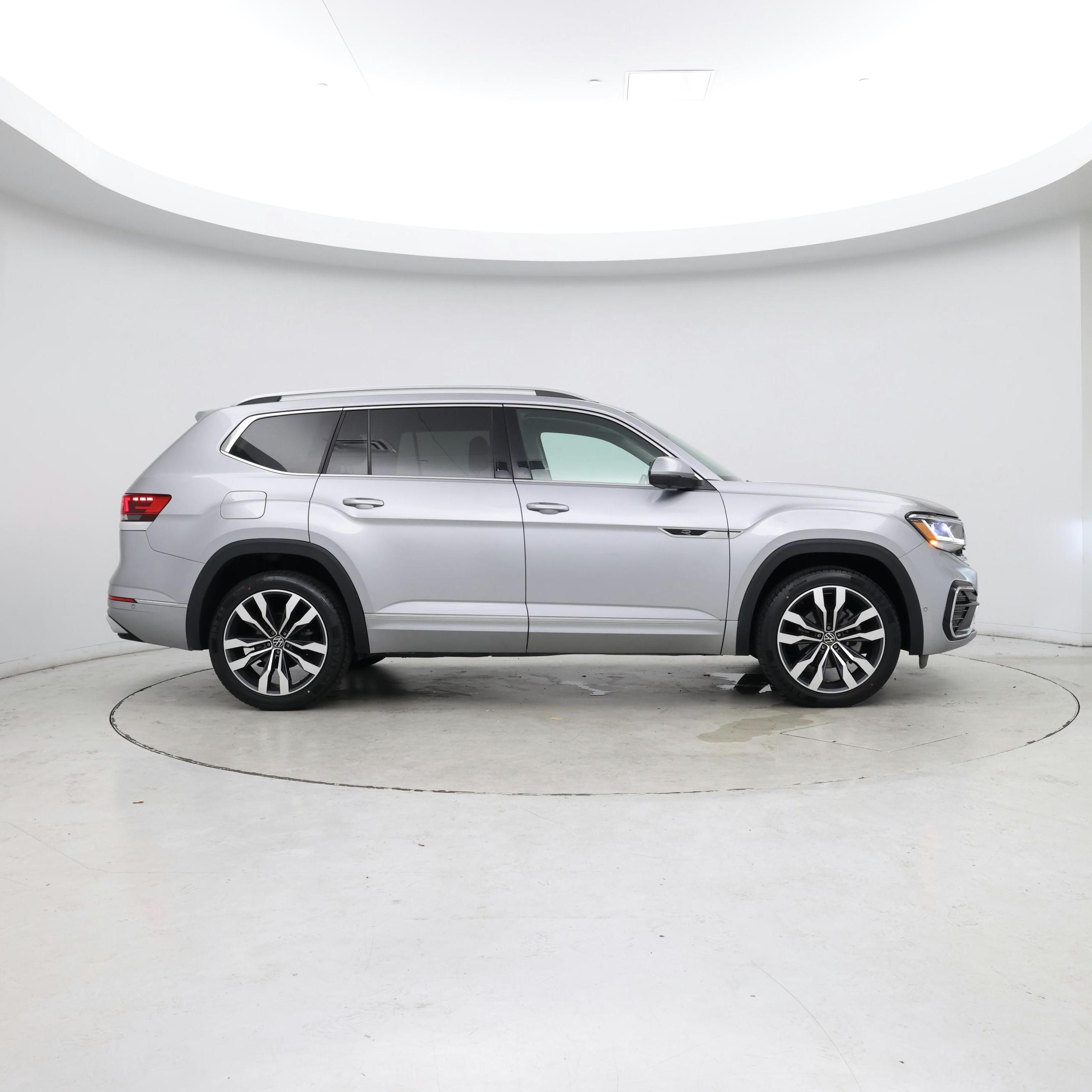 Thumbnail: 2021 Volkswagen Atlas - 7