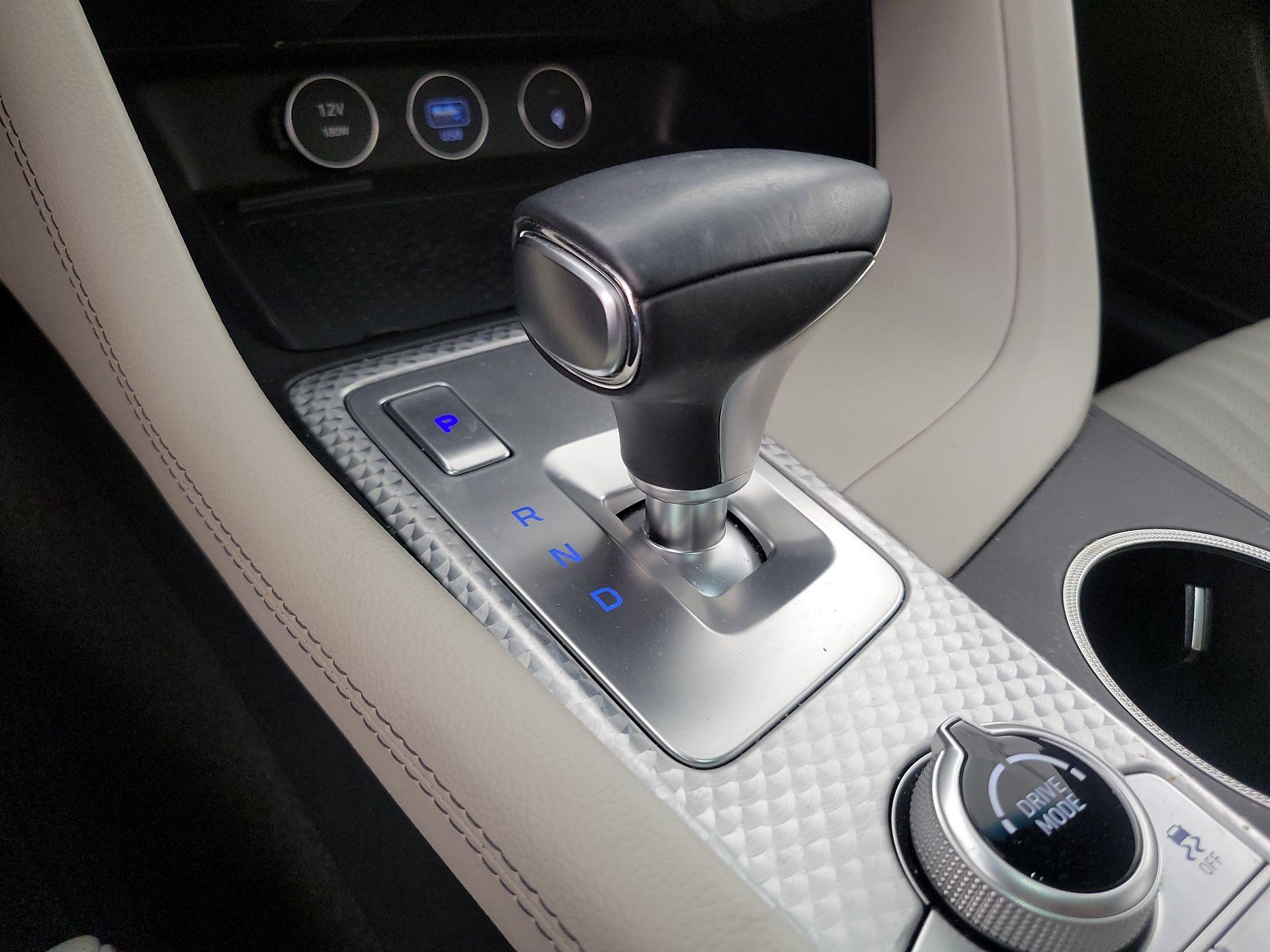 Thumbnail: 2023 Genesis G70 - 18