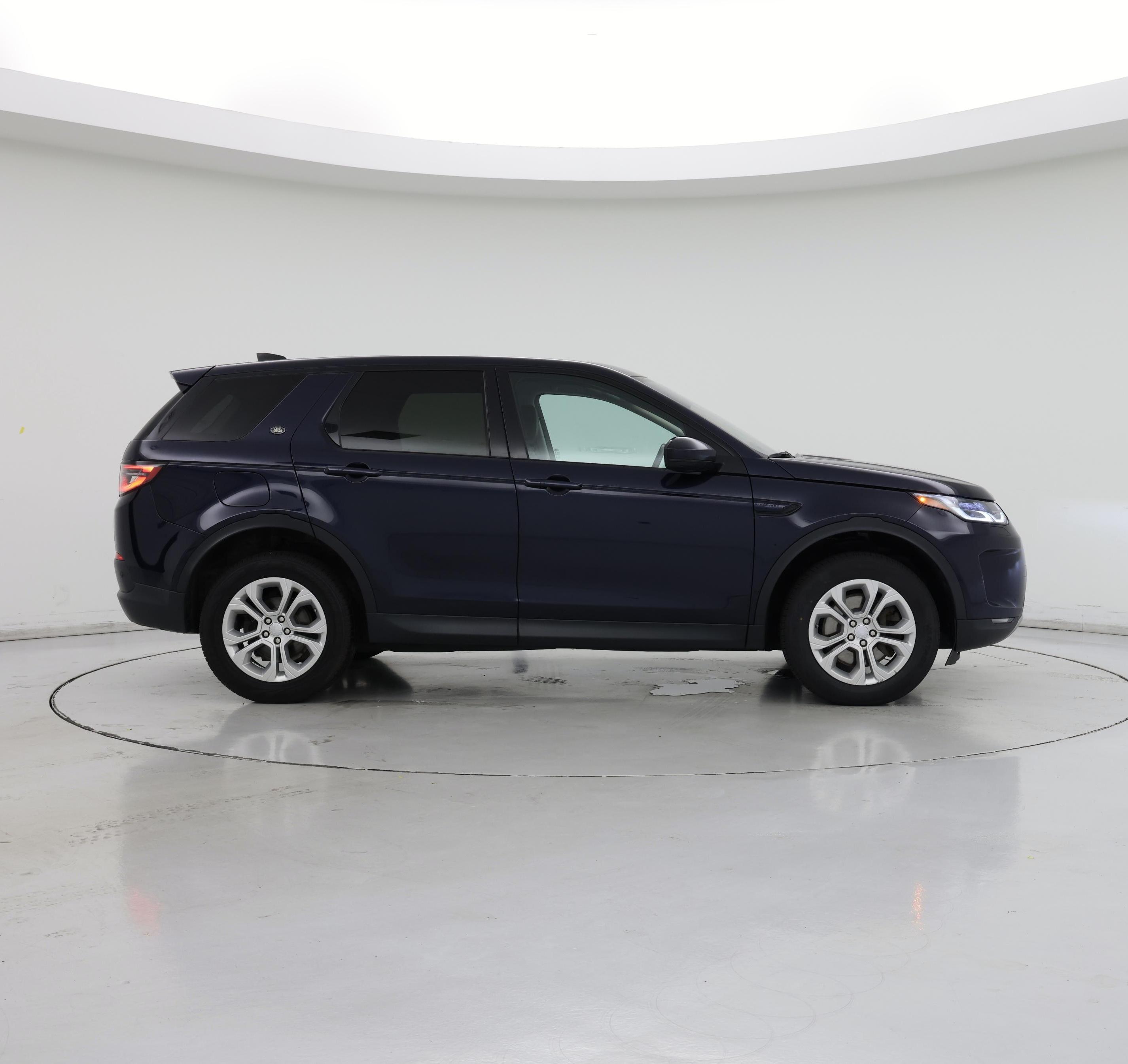 Thumbnail: 2020 Land Rover Discovery Sport - 7