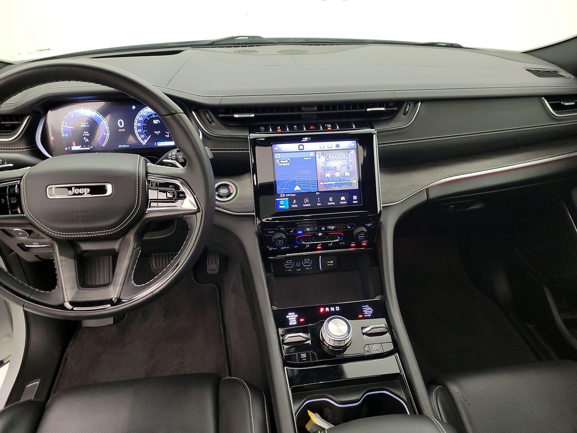 Thumbnail: 2022 Jeep Grand Cherokee L - 9