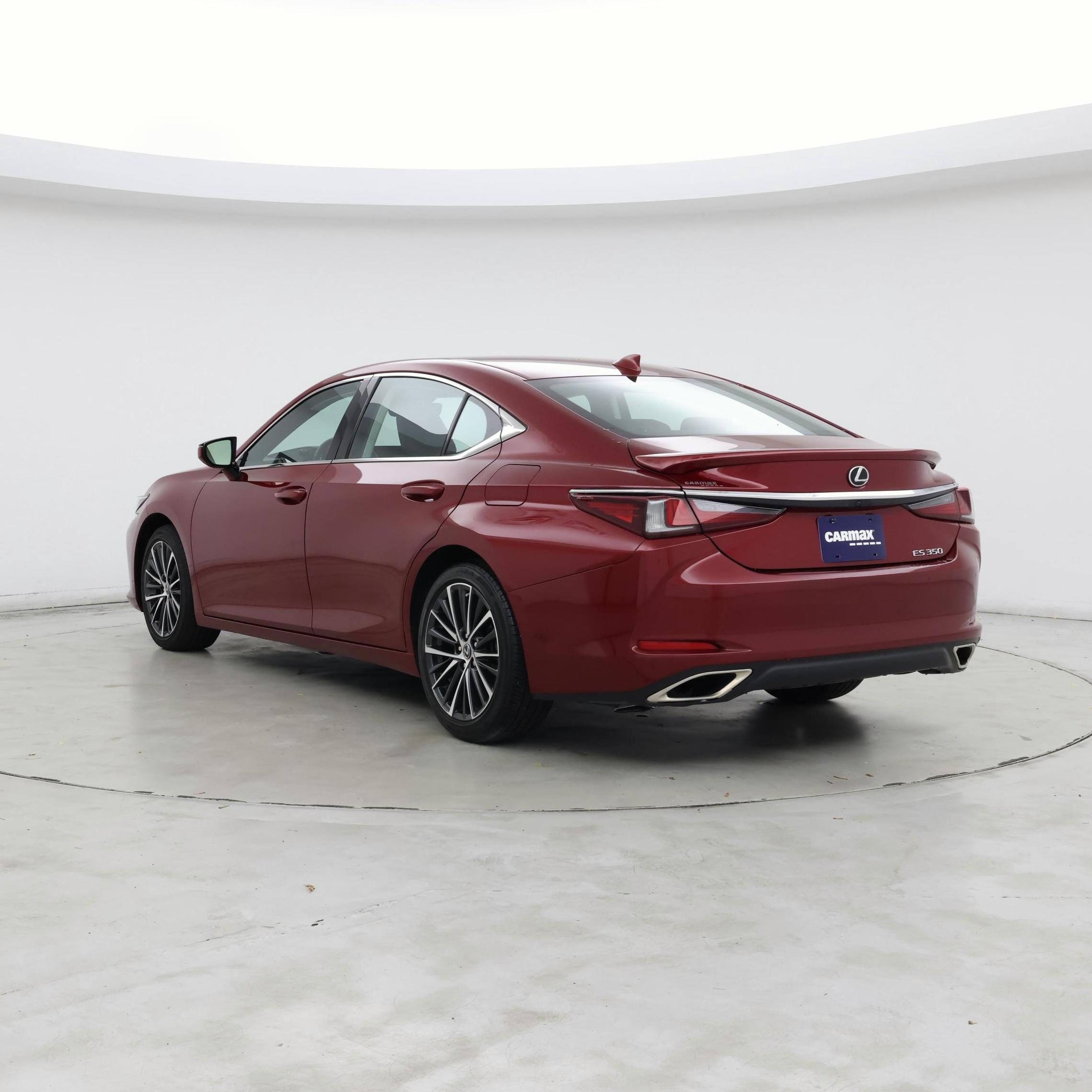 Thumbnail: 2022 Lexus ES - 2