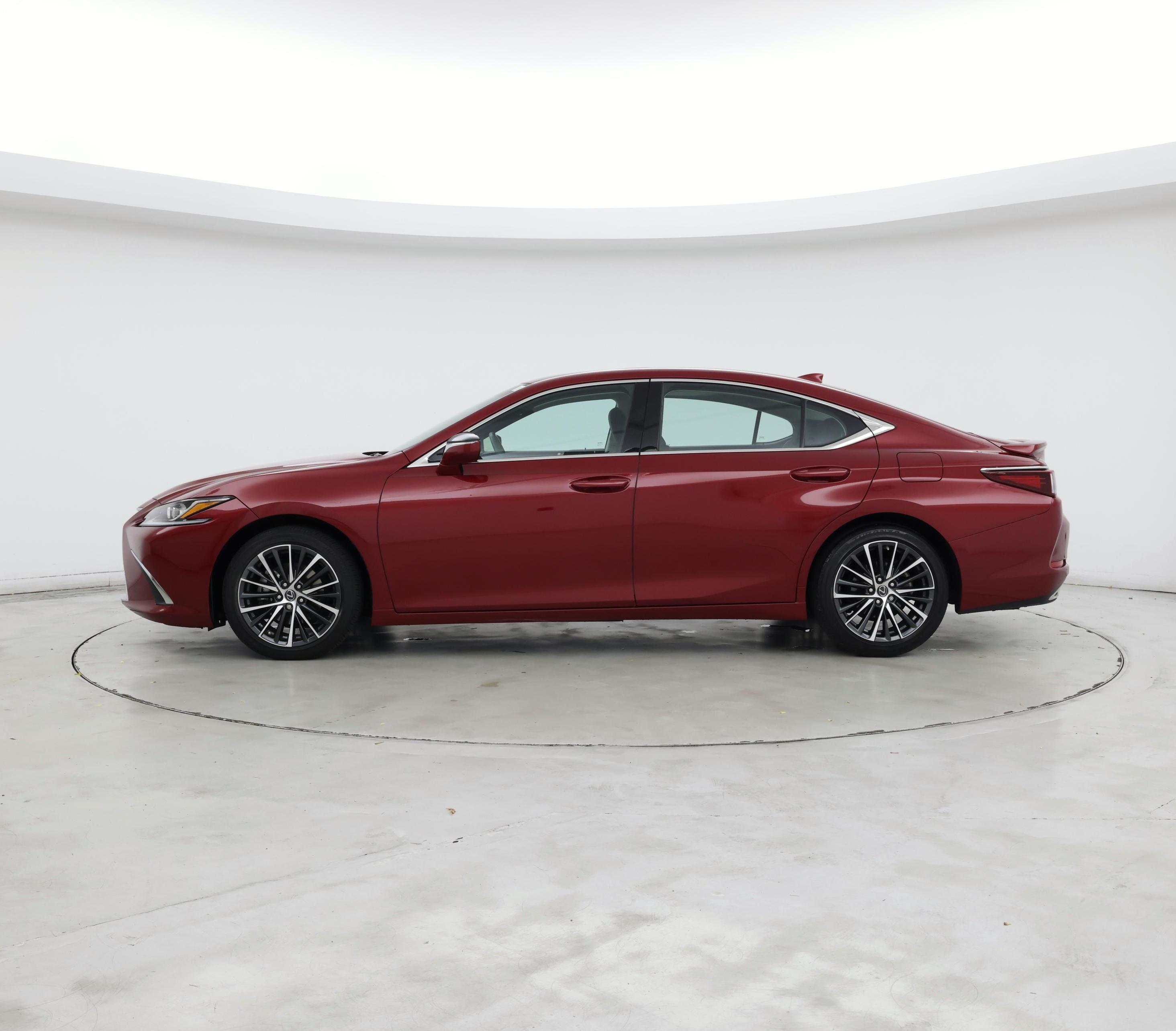 Thumbnail: 2022 Lexus ES - 3