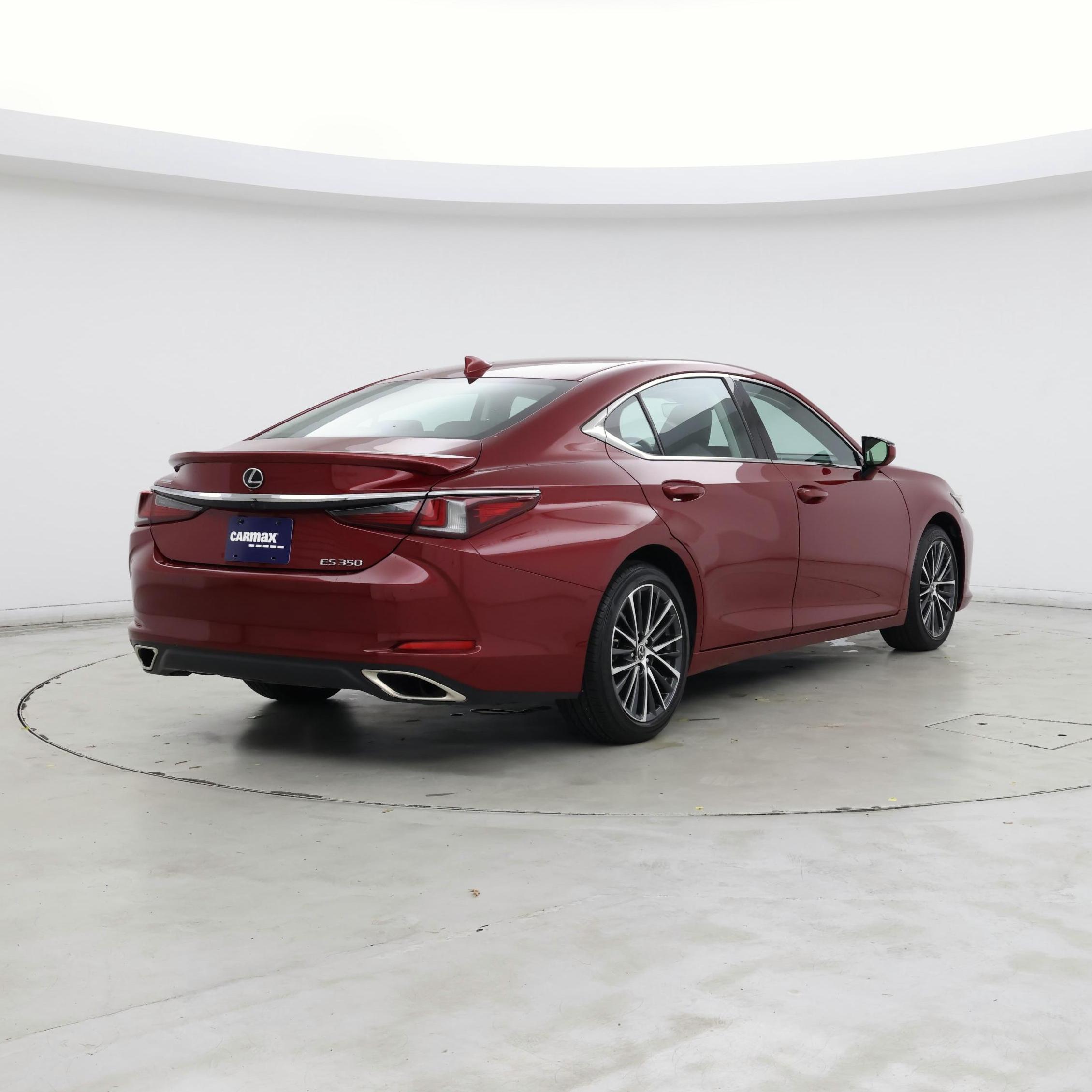 Thumbnail: 2022 Lexus ES - 8