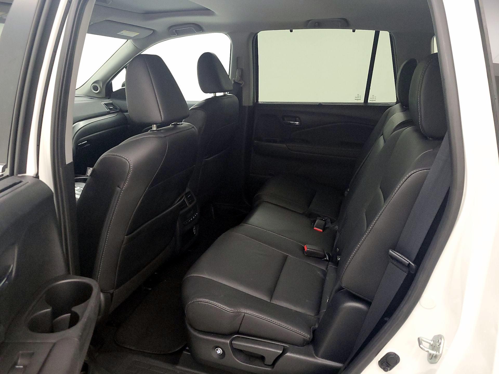 Thumbnail: 2021 Honda Pilot - 20